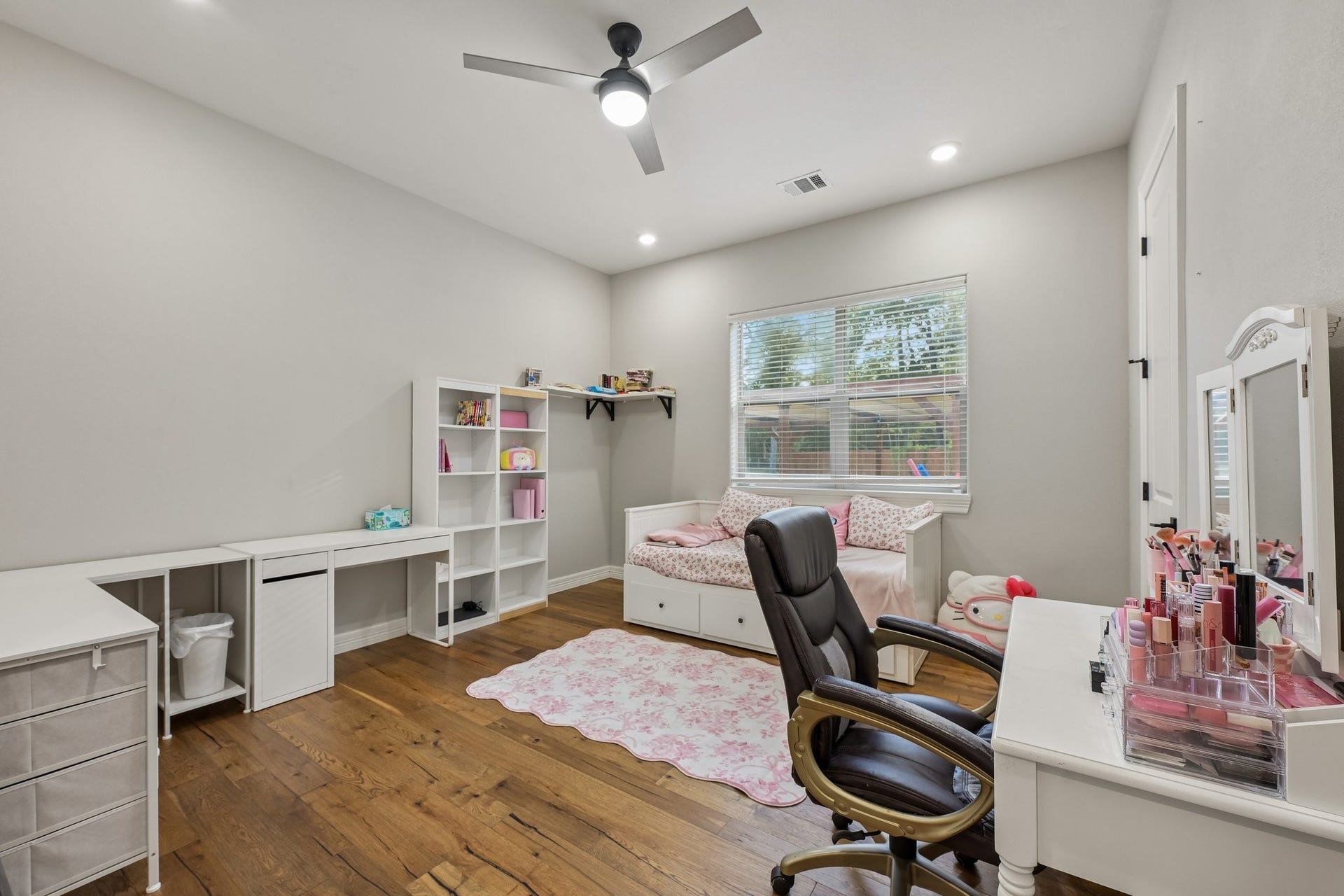 33135 Willow Bend Road, Waller, TX 77484