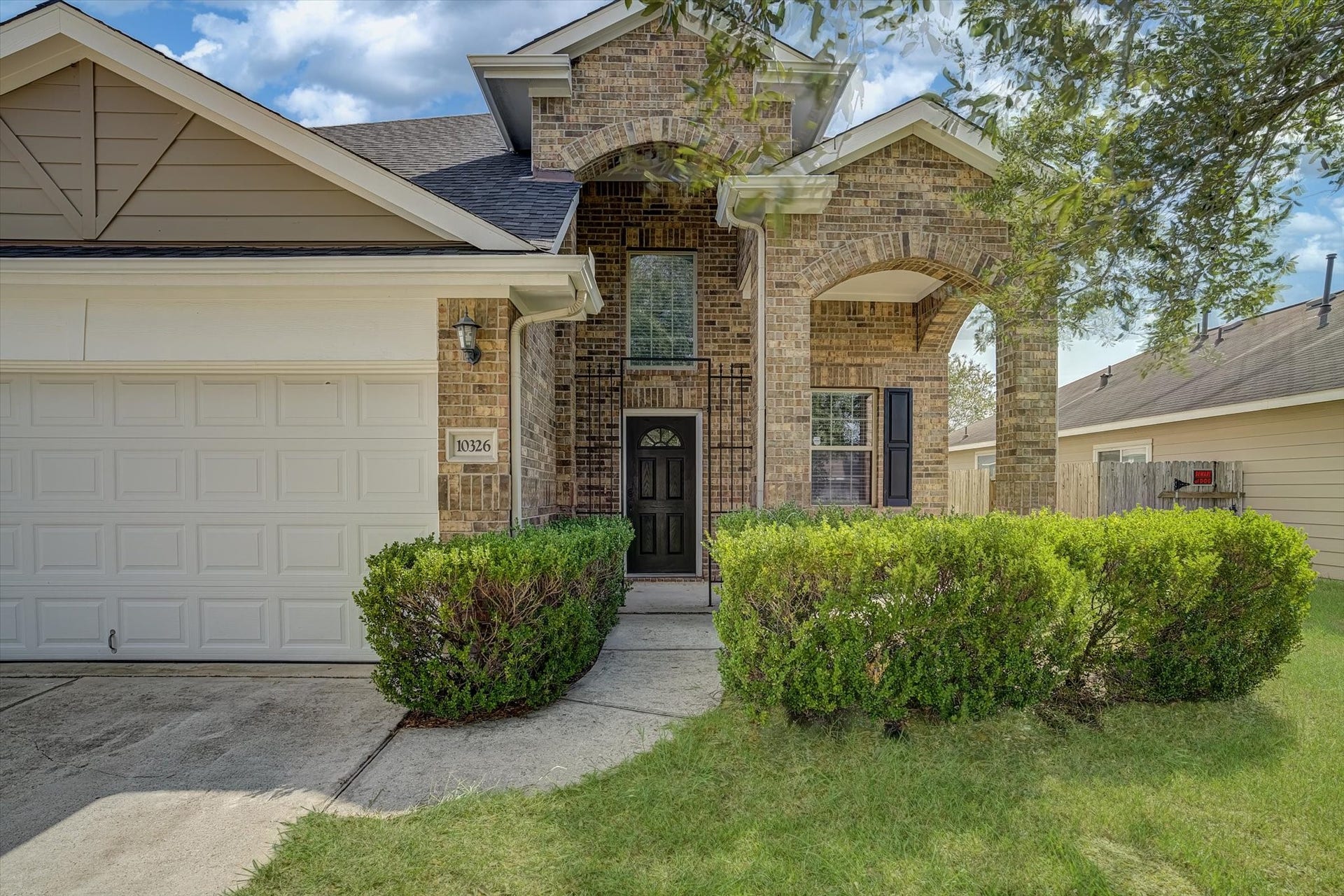 10326 Kentington Oak Drive, Humble, TX 77396