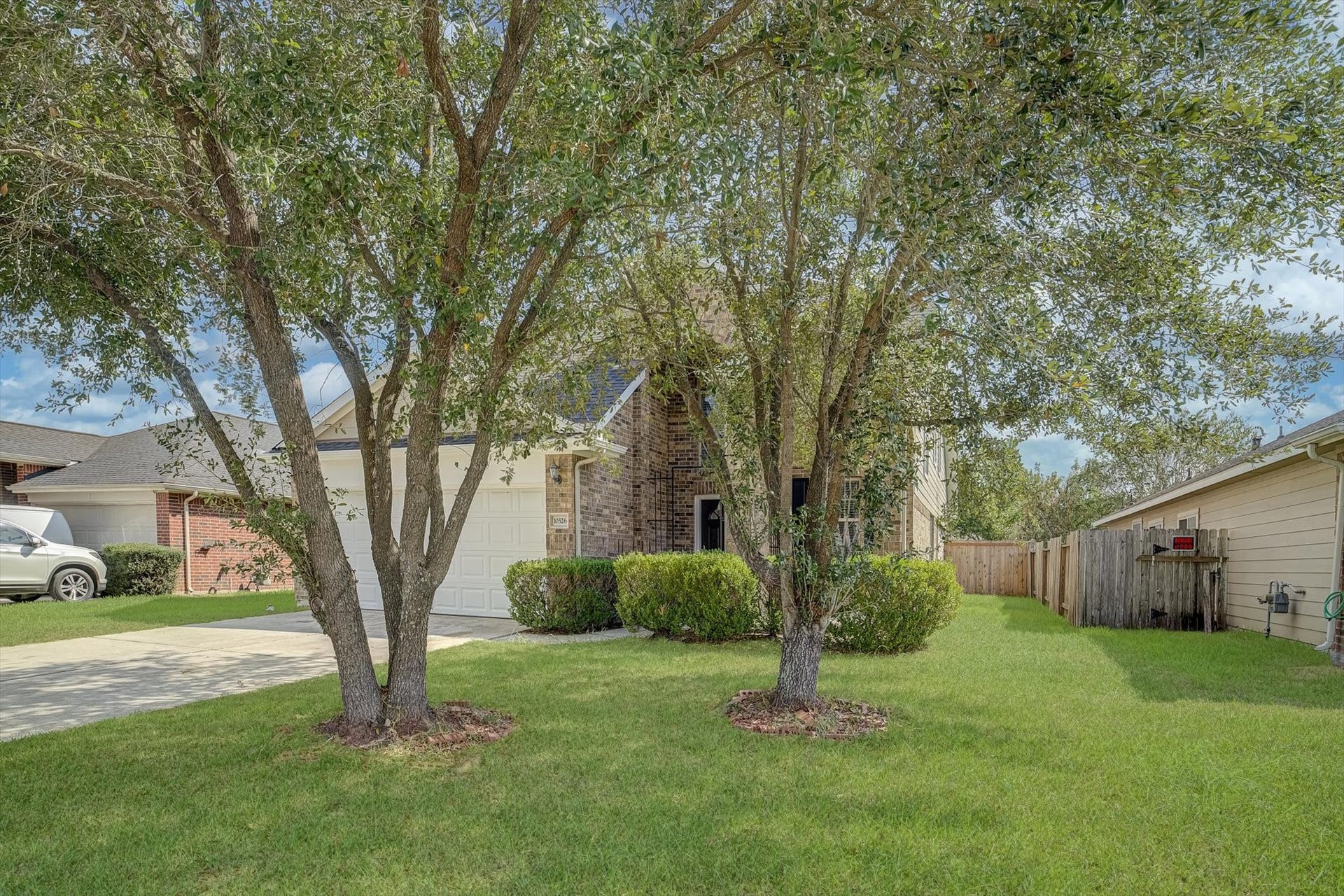 10326 Kentington Oak Drive, Humble, TX 77396