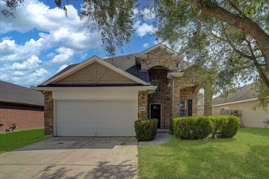 Property photo for 10326 Kentington Oak Drive, Humble, TX