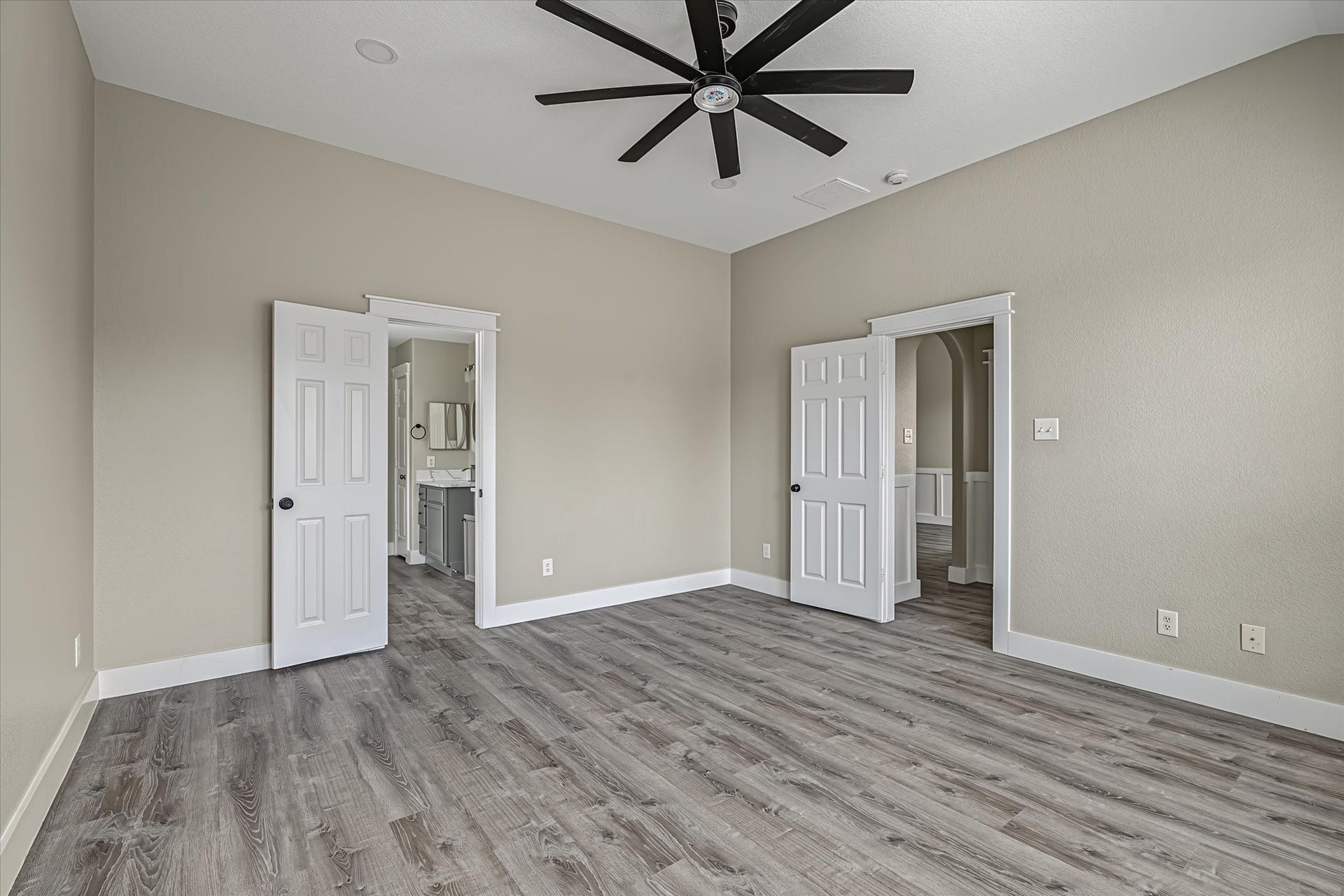 10326 Kentington Oak Drive, Humble, TX 77396