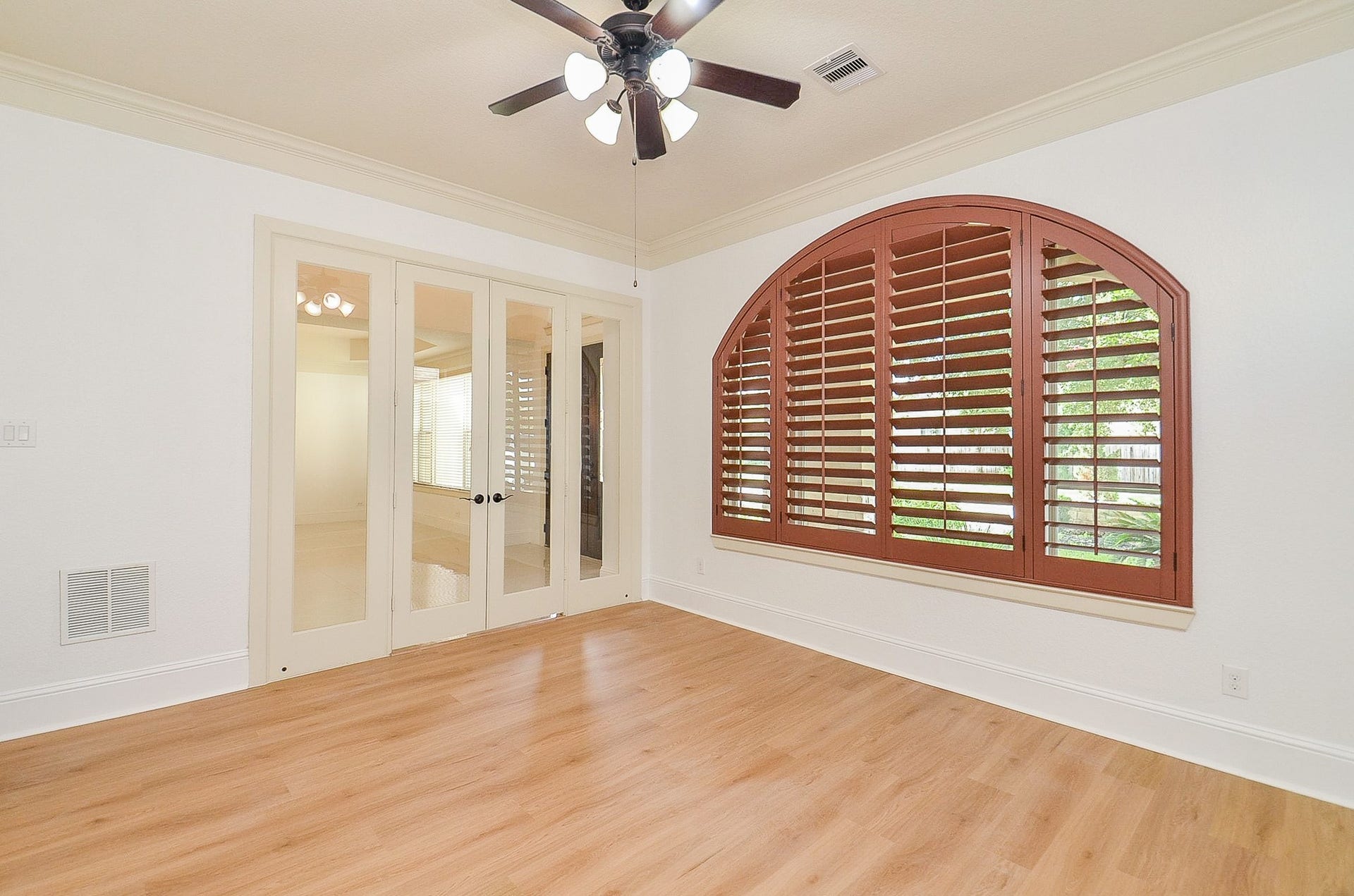 7711 Reseda Street, Sugar Land, TX 77479 7711 Reseda Street, Sugar Land, TX 77479