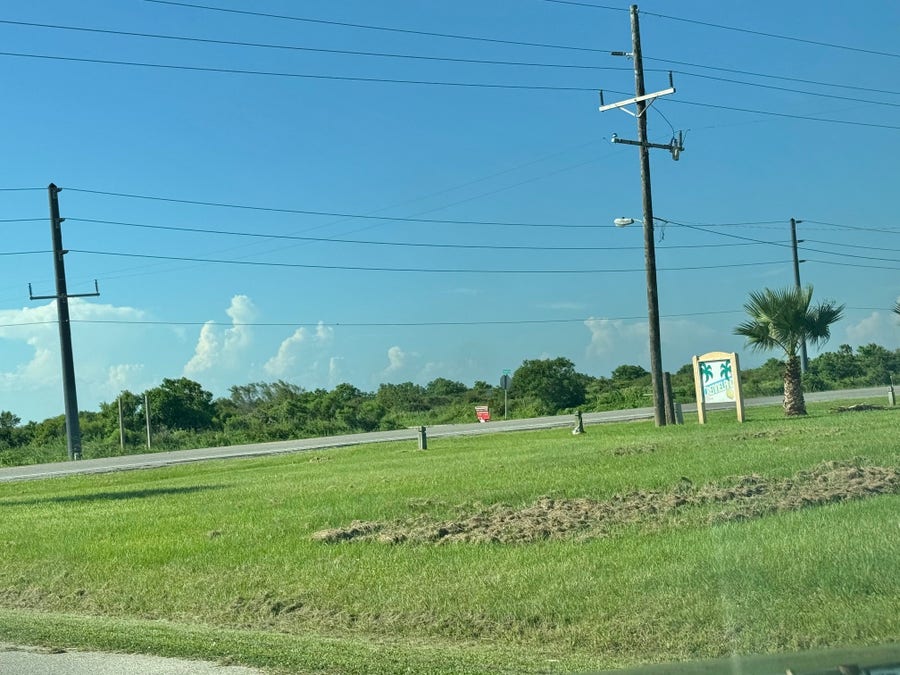 Property photo for 982 S Melody Lane, Crystal Beach, TX