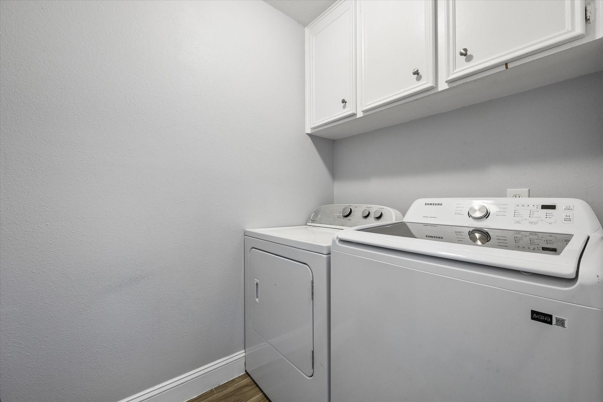 2907 Arkansas Avenue, Dickinson, TX 77539 2907 Arkansas Avenue, Dickinson, TX 77539