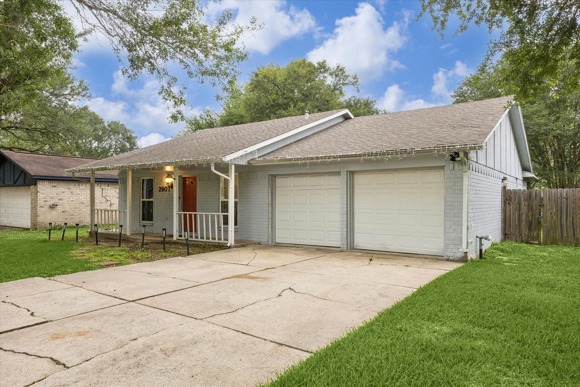2907 Arkansas Avenue, Dickinson, TX 77539 2907 Arkansas Avenue, Dickinson, TX 77539