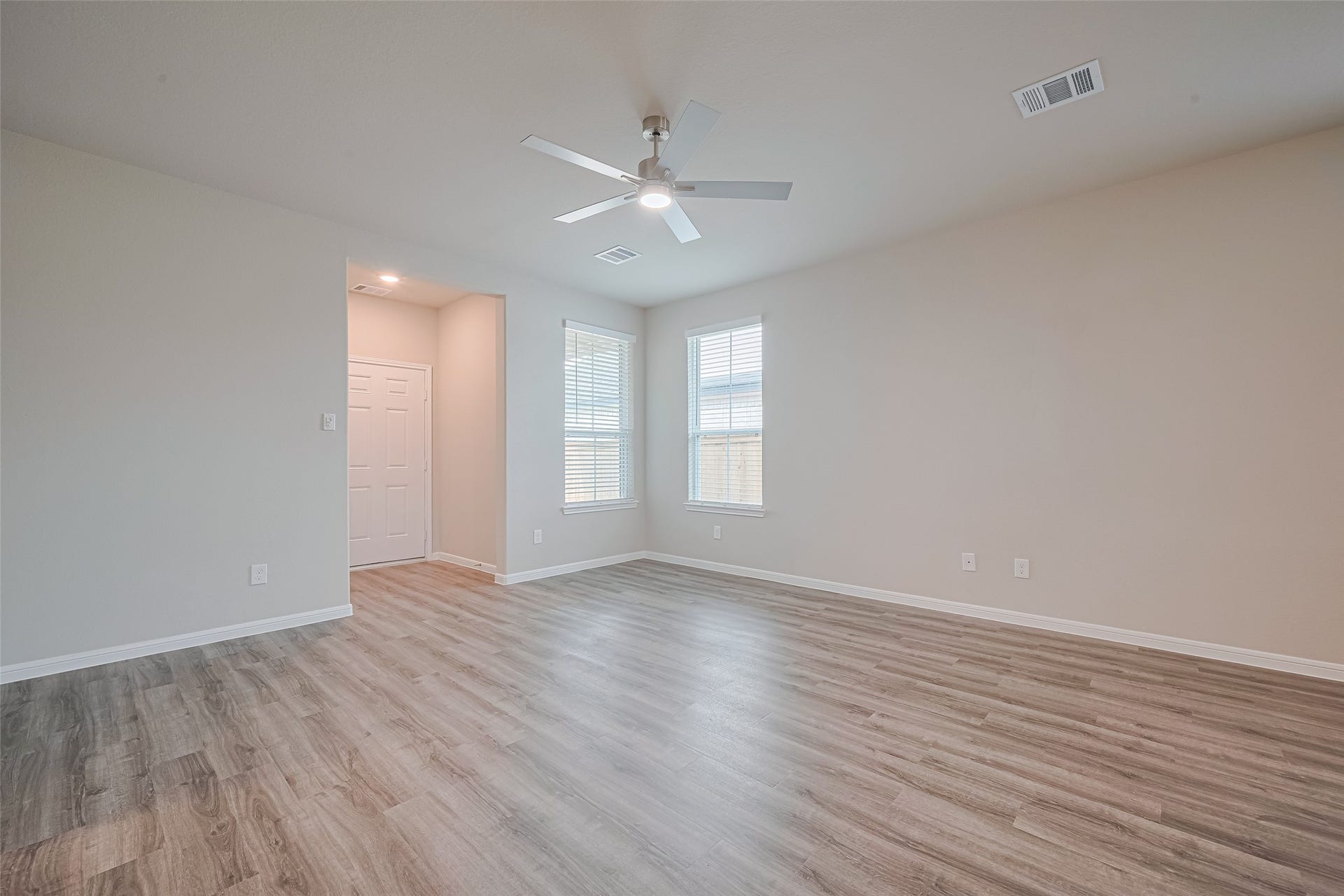 340 Stone Placa Trail, Brookshire, TX 77423