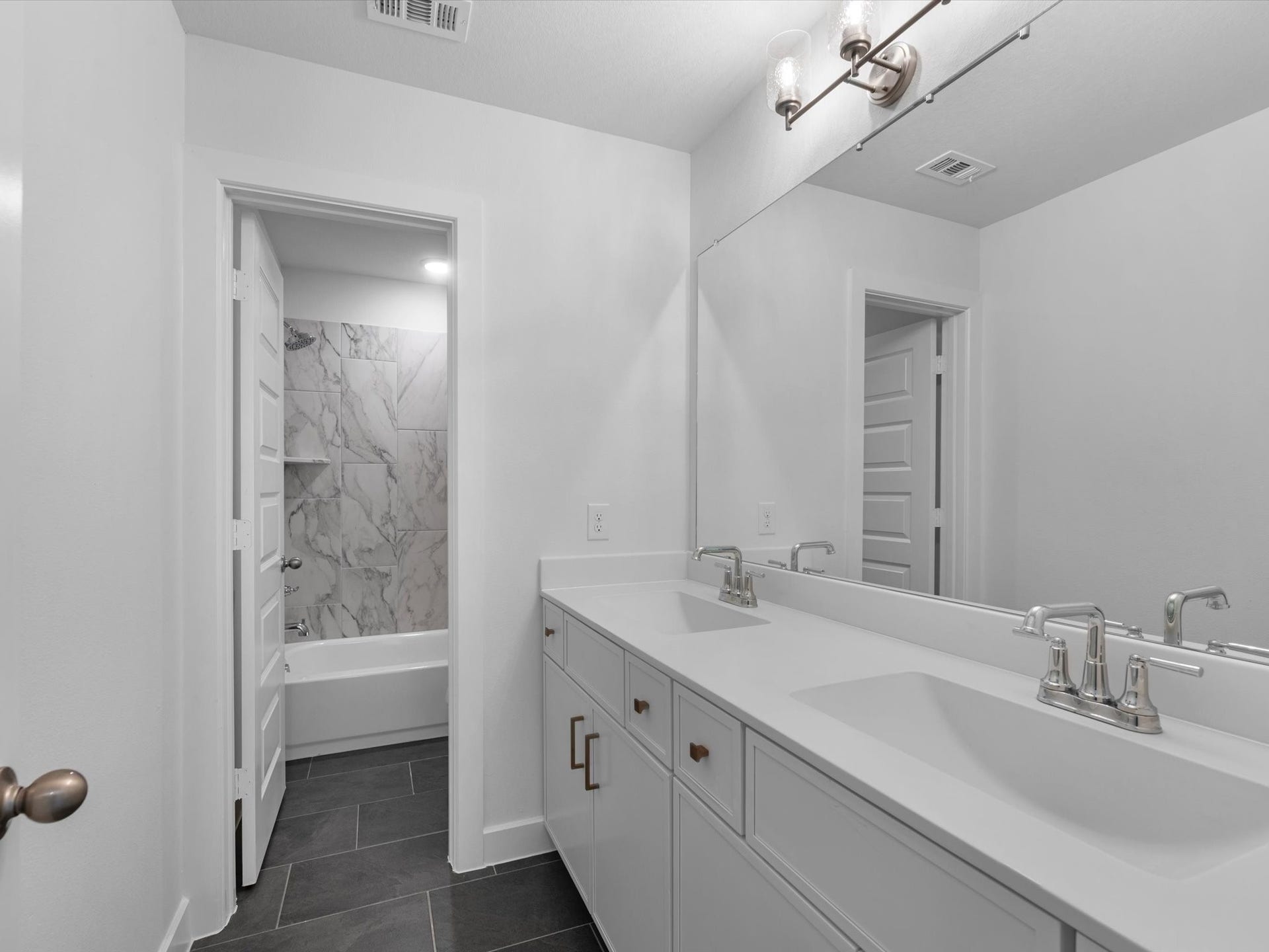 111 Candlelight Ridge Court, Richmond, TX 77406 111 Candlelight Ridge Court, Richmond, TX 77406