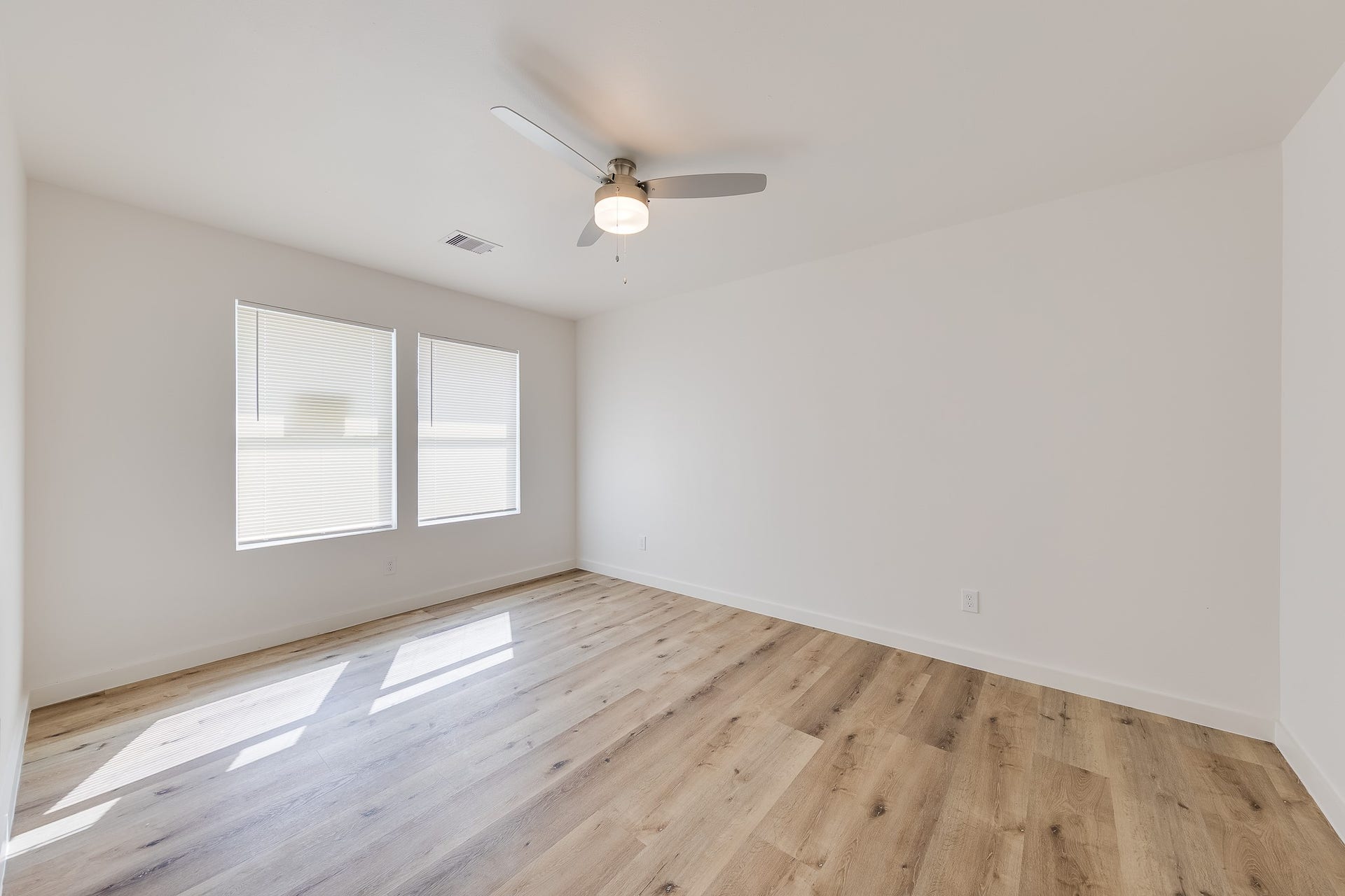 3635 Ward Street, Houston, TX 77021