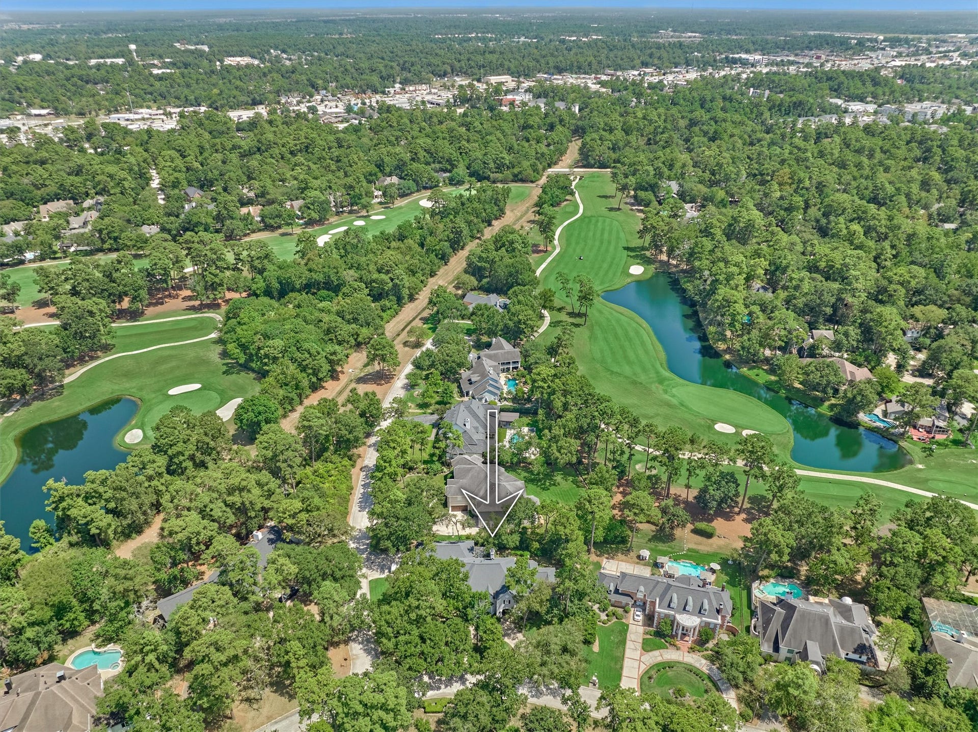 26 S Brokenfern Drive, The Woodlands, TX 77380 Views of Golf Course Subdivision