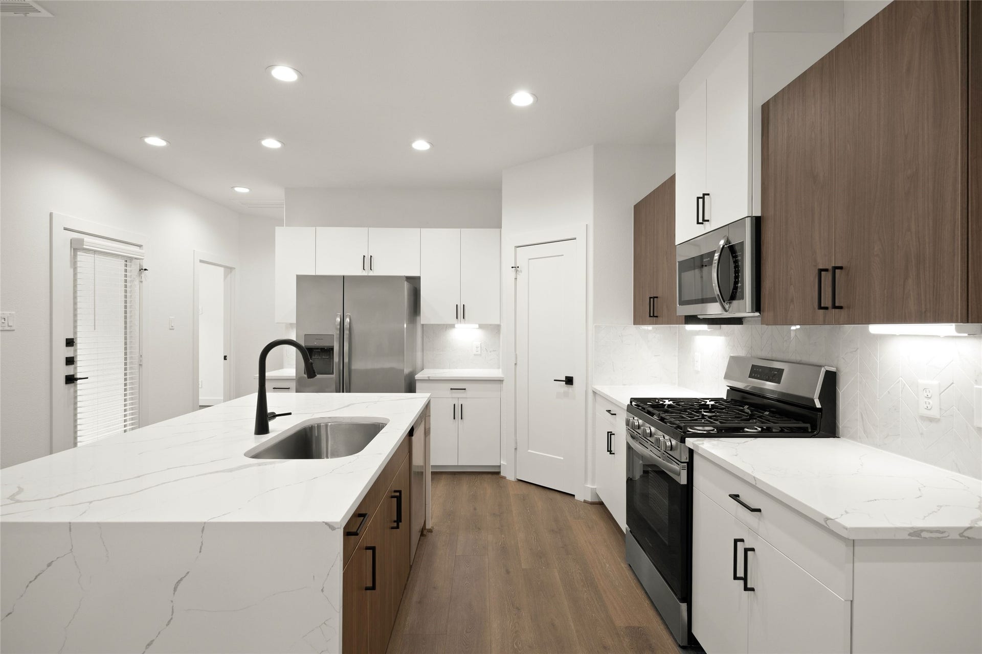 2713 Bronze Vista Drive, Katy, TX 77493 2713 Bronze Vista Drive, Katy, TX 77493