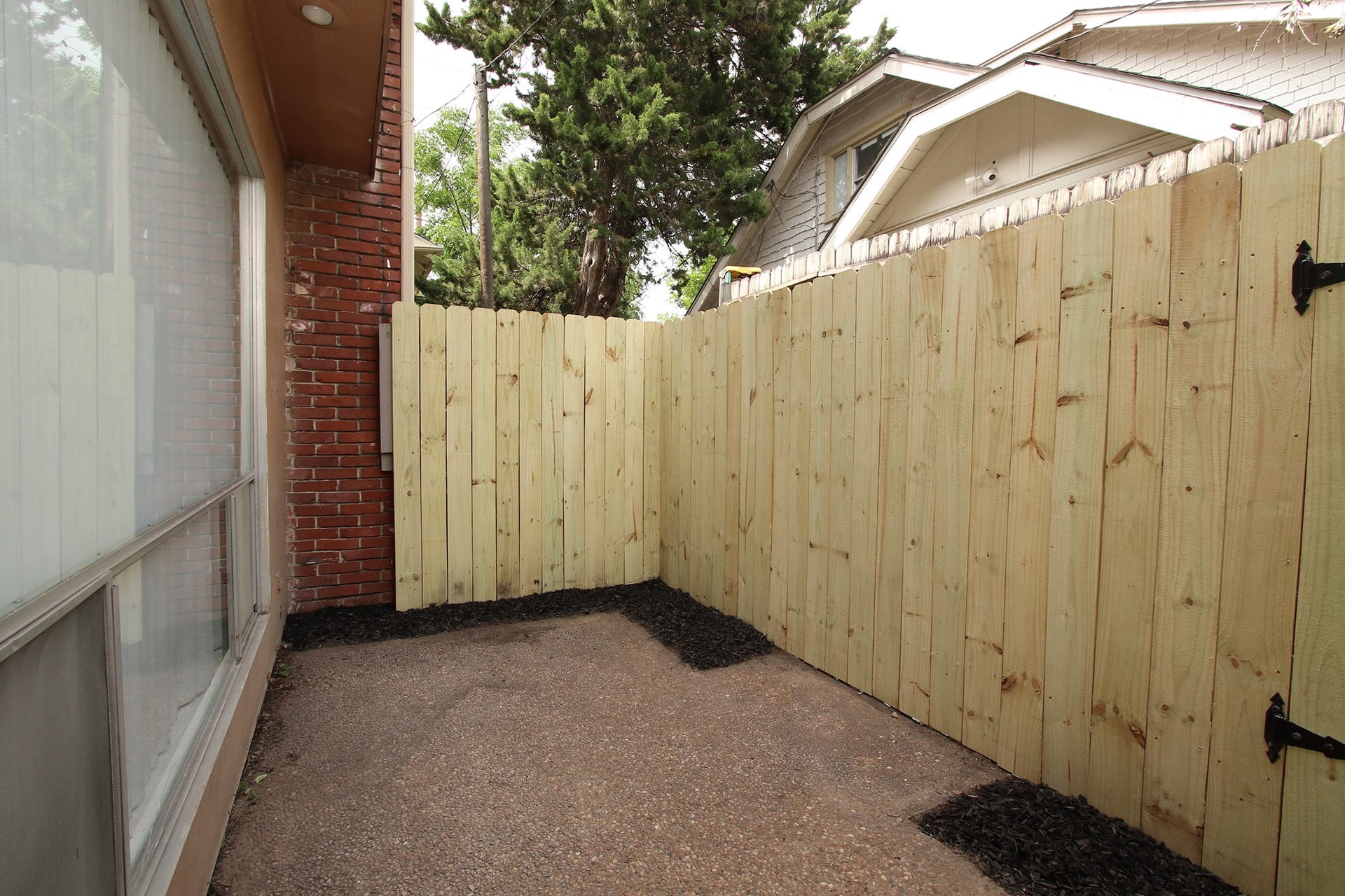 1739 Commonwealth Street, Houston, TX 77006
