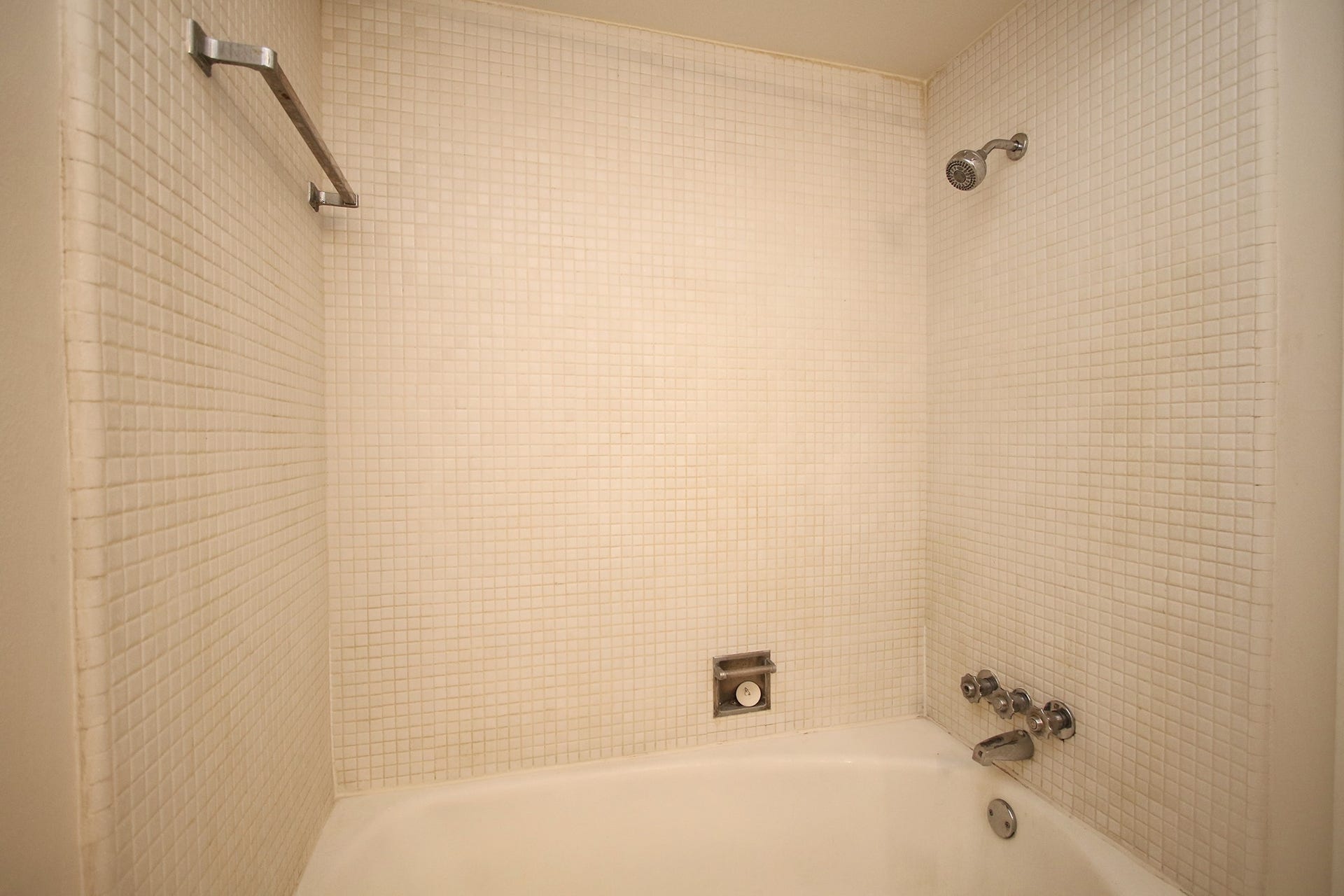 1739 Commonwealth Street, Houston, TX 77006