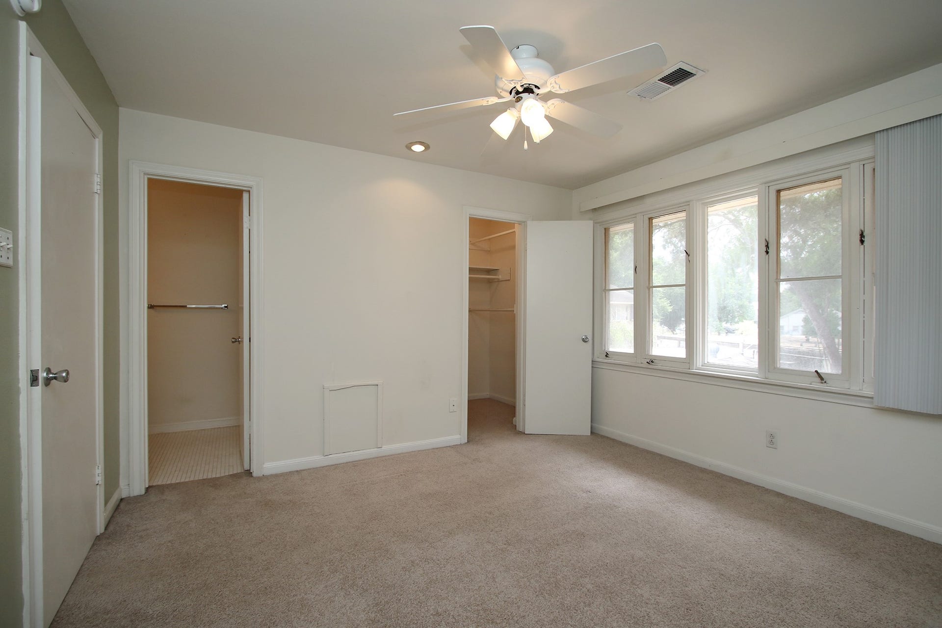 1739 Commonwealth Street, Houston, TX 77006