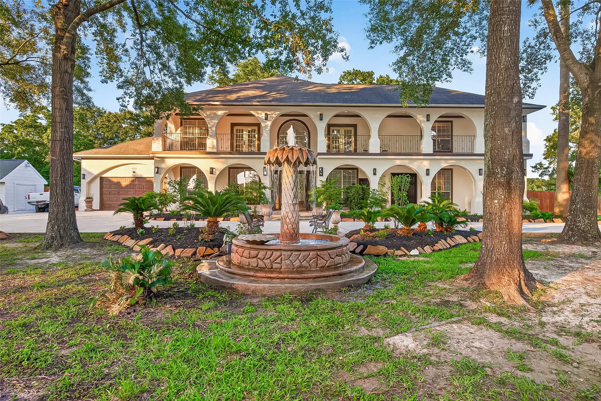 21832 Rayford Road, Humble, TX 77338 21832 Rayford Road, Humble, TX 77338