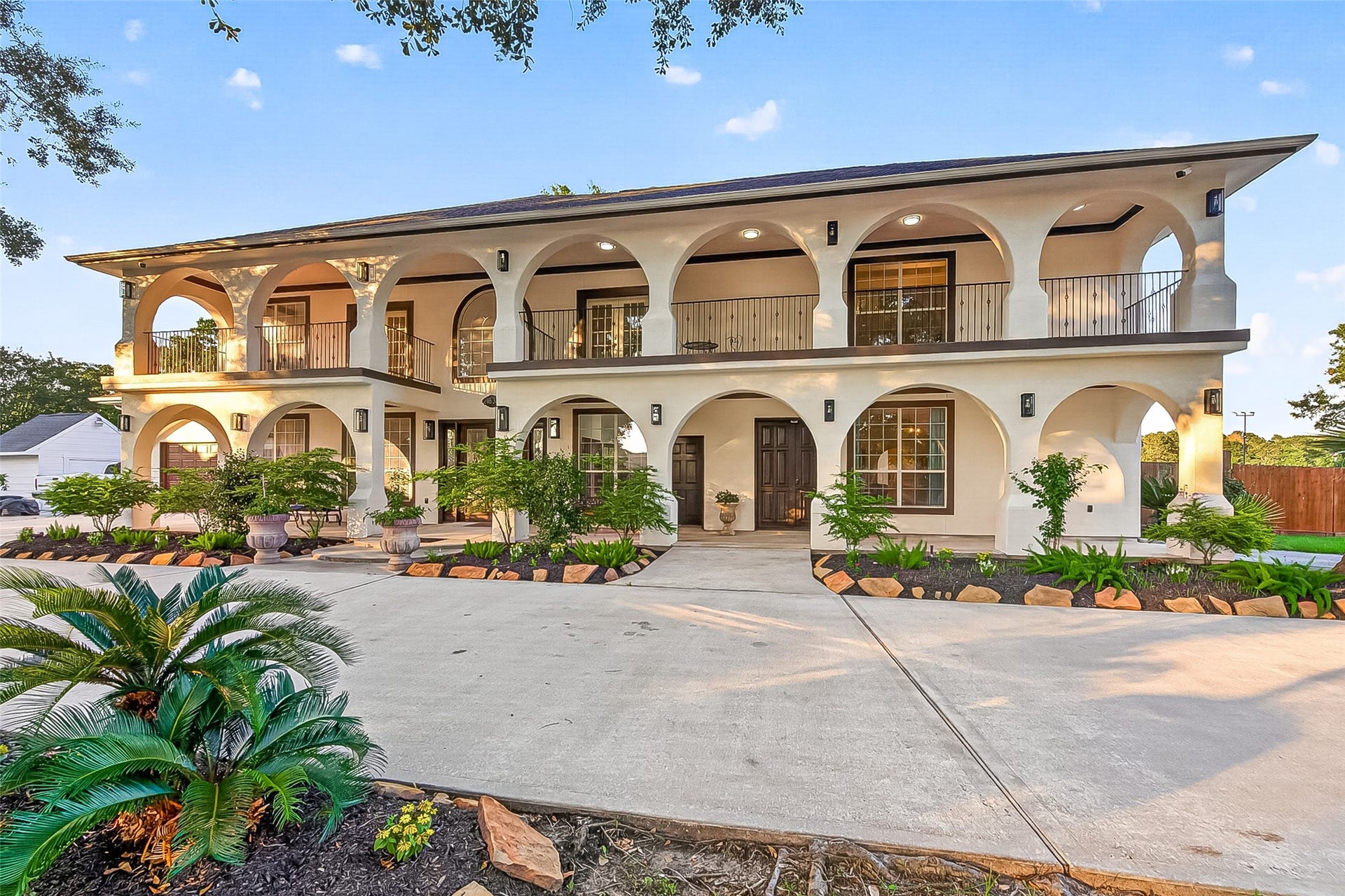 21832 Rayford Road, Humble, TX 77338 21832 Rayford Road, Humble, TX 77338