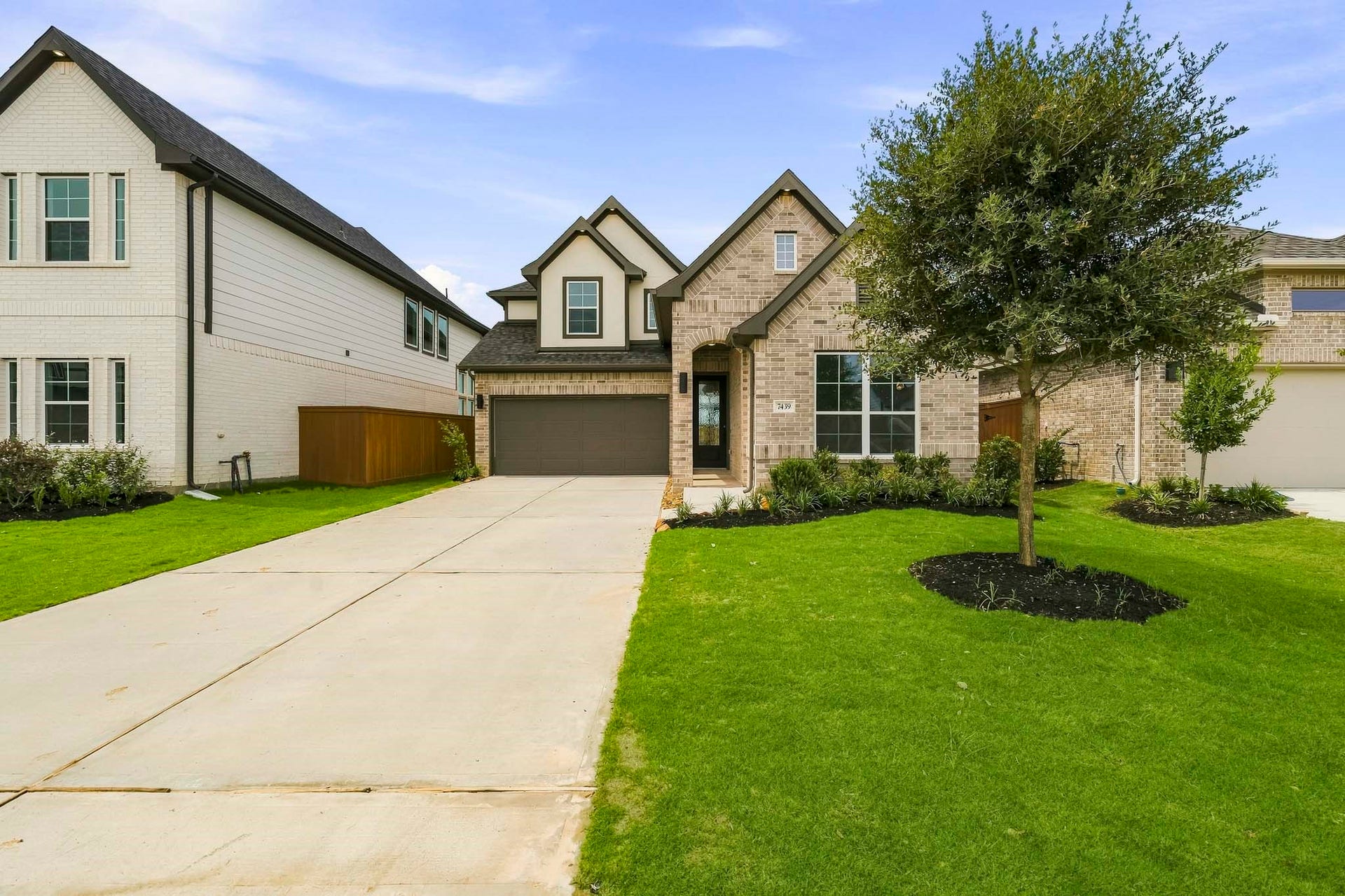 7439 Fraser Peak Drive, Katy, TX 77493 The home is finished in both brick and stucco.
