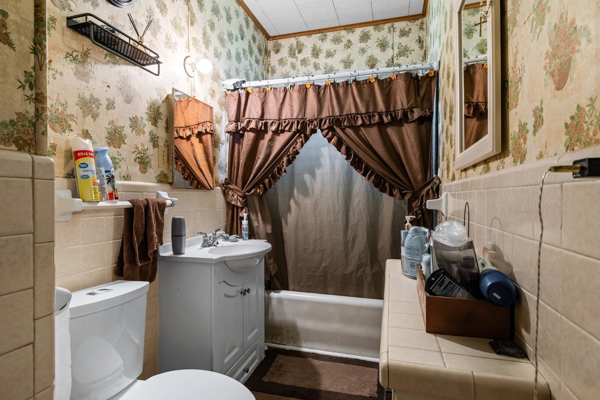 5531 County Road 435, Alvin, TX 77511 5531 County Road 435, Alvin, TX 77511