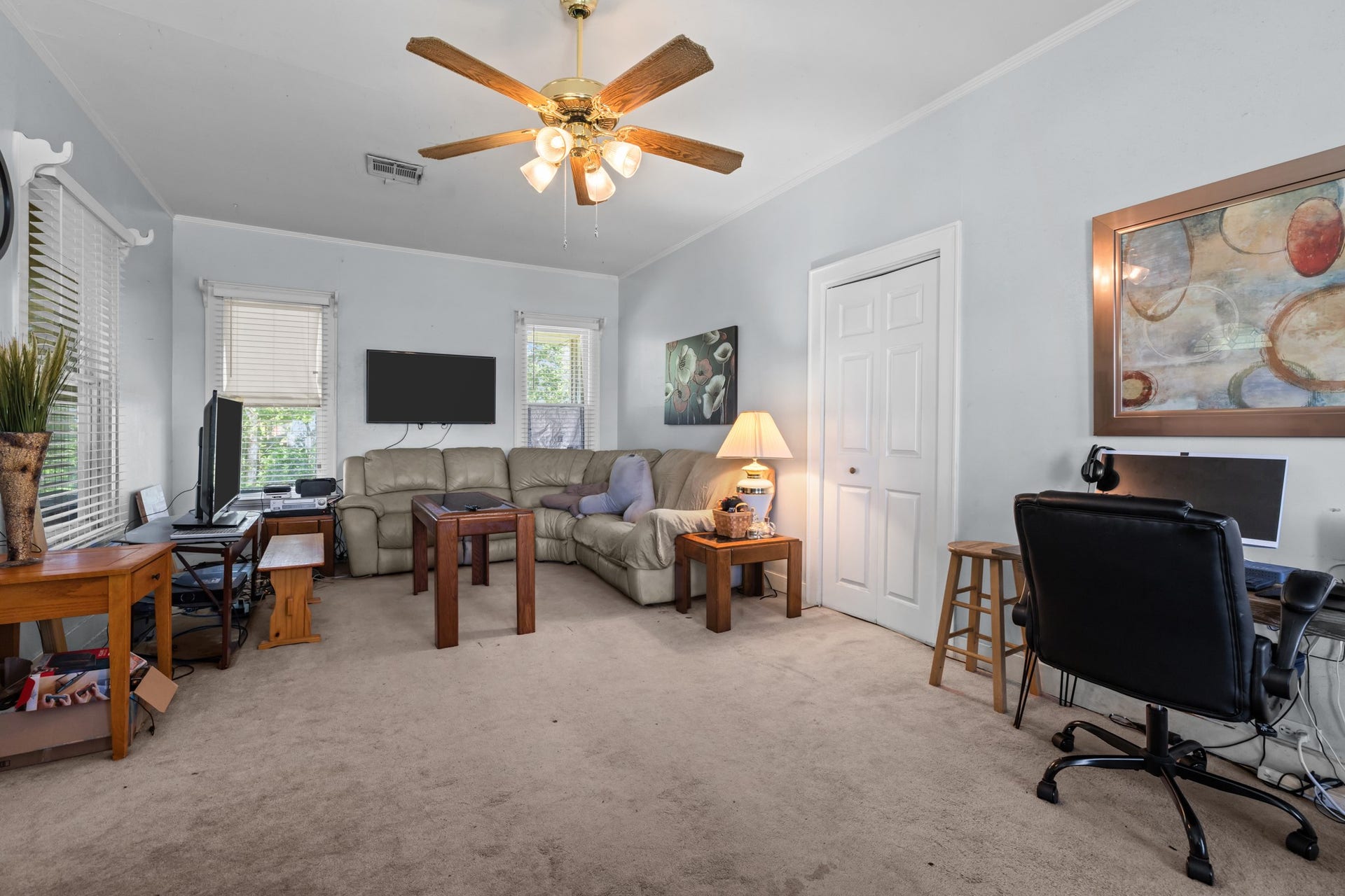 5531 County Road 435, Alvin, TX 77511 5531 County Road 435, Alvin, TX 77511