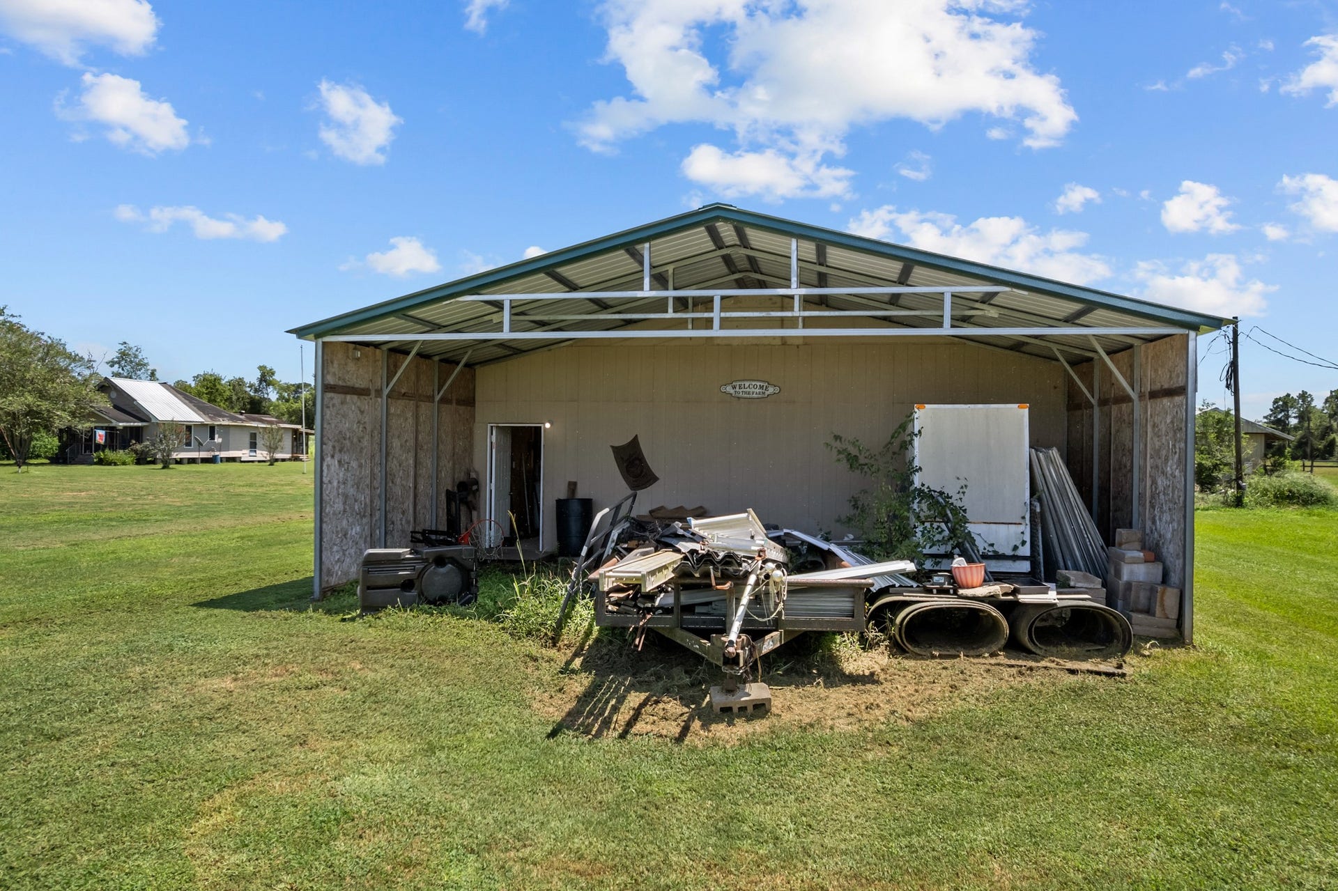 5531 County Road 435, Alvin, TX 77511 5531 County Road 435, Alvin, TX 77511