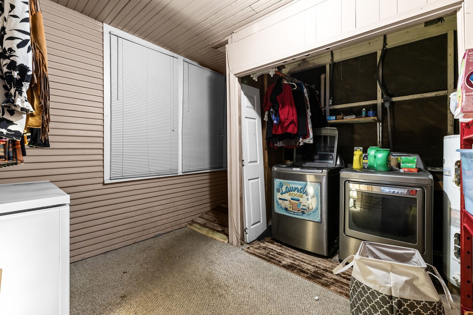 5531 County Road 435, Alvin, TX 77511 5531 County Road 435, Alvin, TX 77511