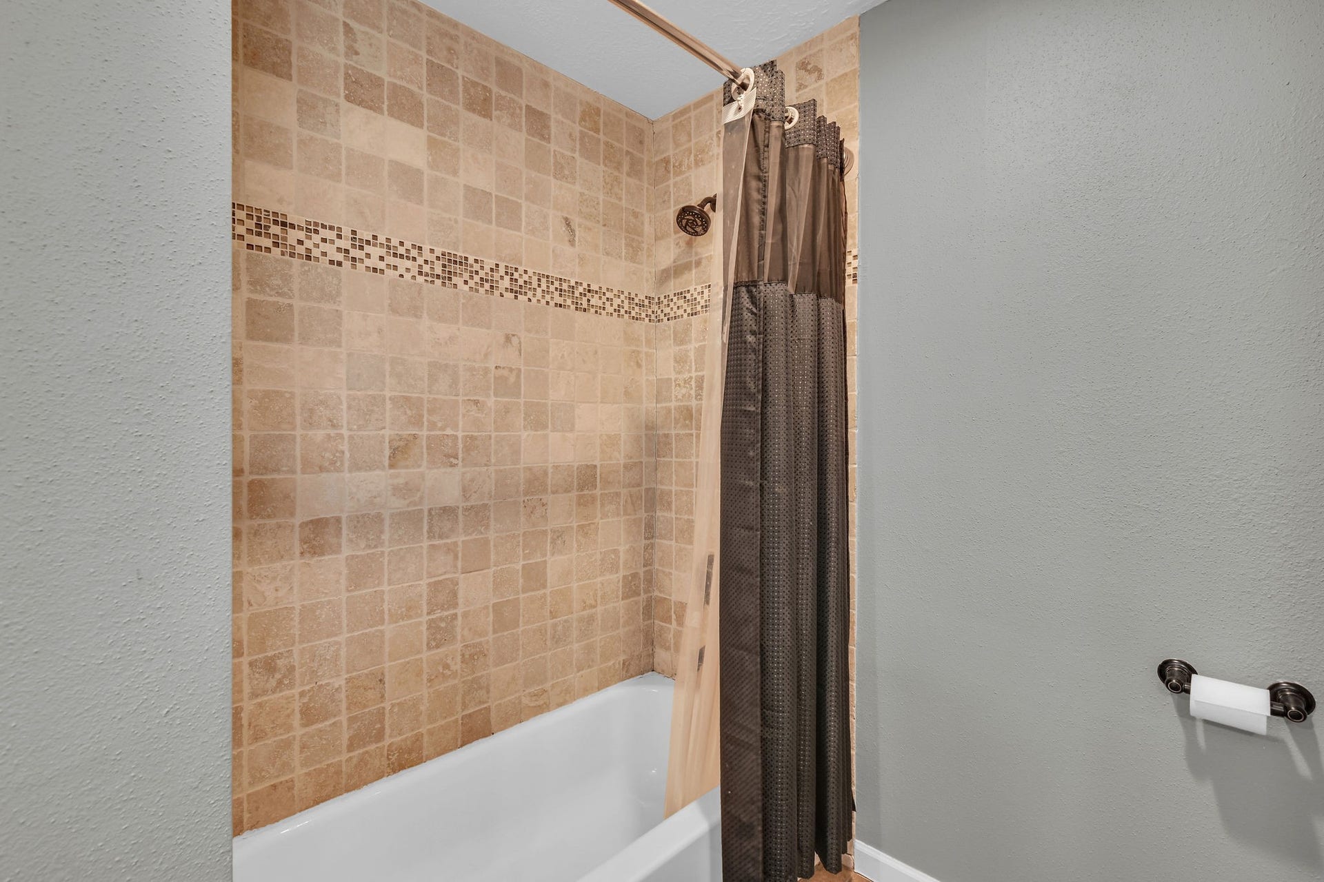 16103 Tibet Road, Friendswood, TX 77546 16103 Tibet Road, Friendswood, TX 77546