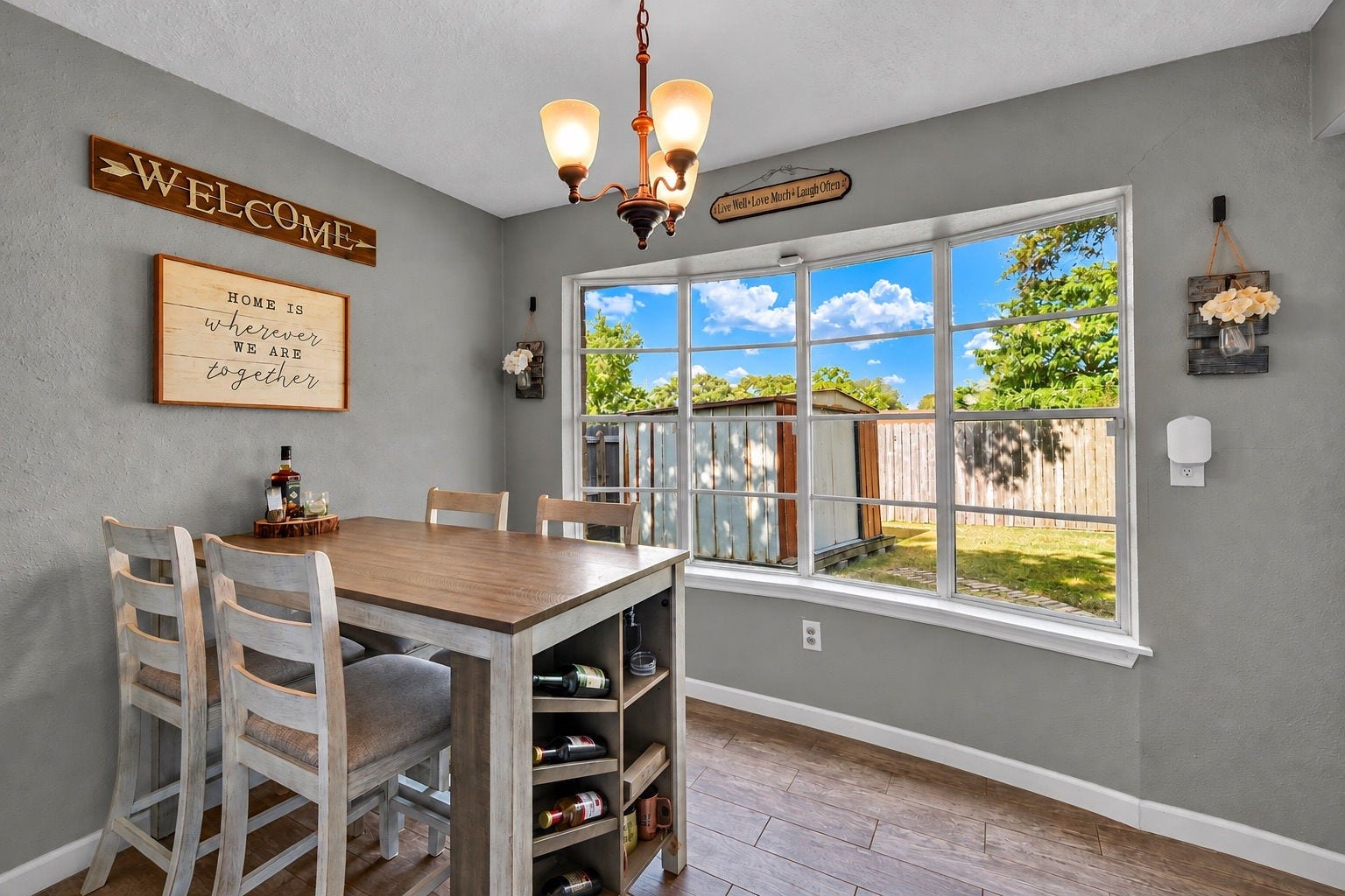 16103 Tibet Road, Friendswood, TX 77546 16103 Tibet Road, Friendswood, TX 77546