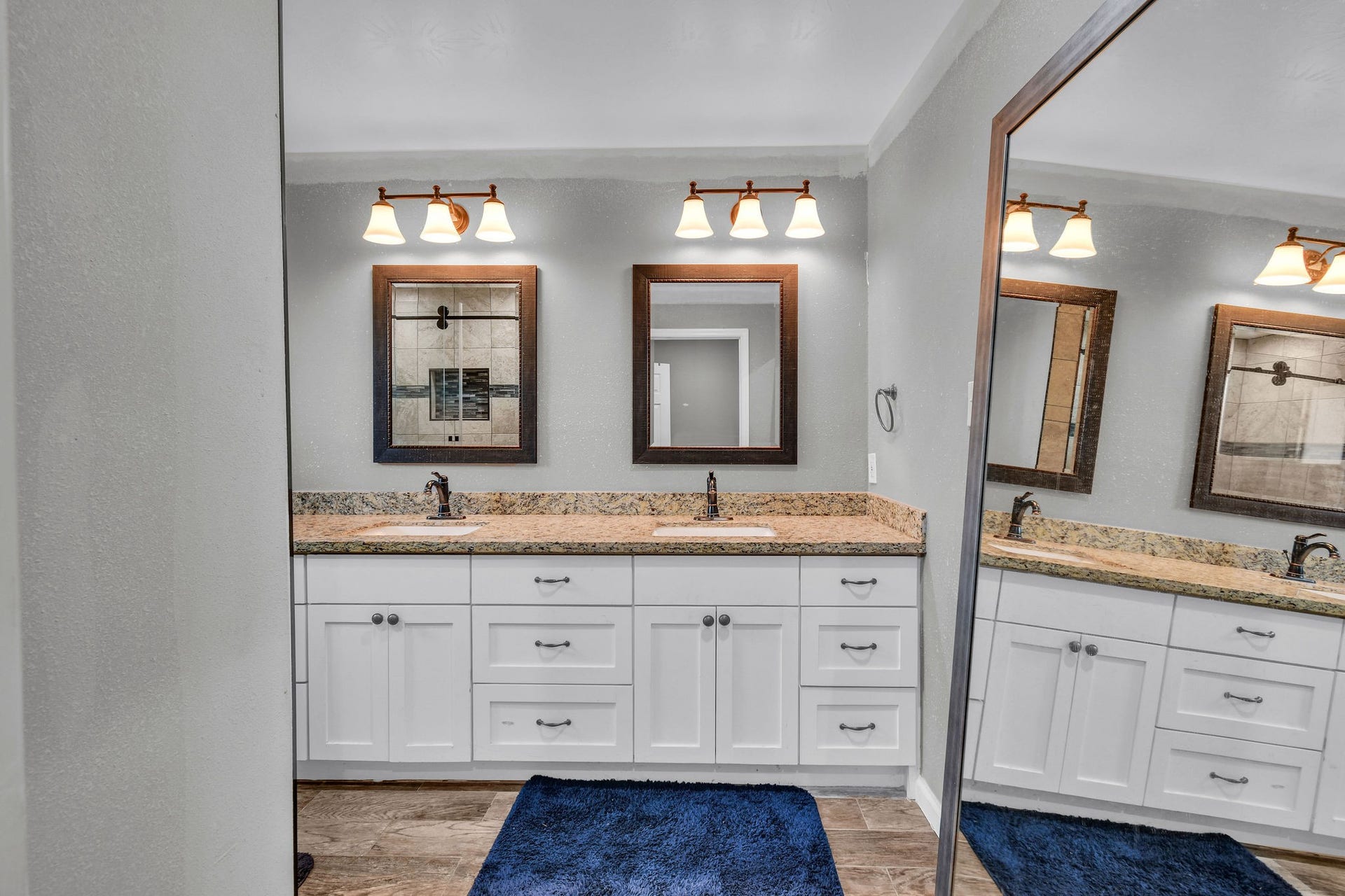 16103 Tibet Road, Friendswood, TX 77546 16103 Tibet Road, Friendswood, TX 77546