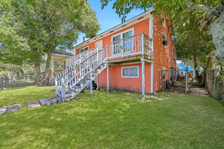 Property photo for 4323 Avenue R 1/2, Galveston, TX