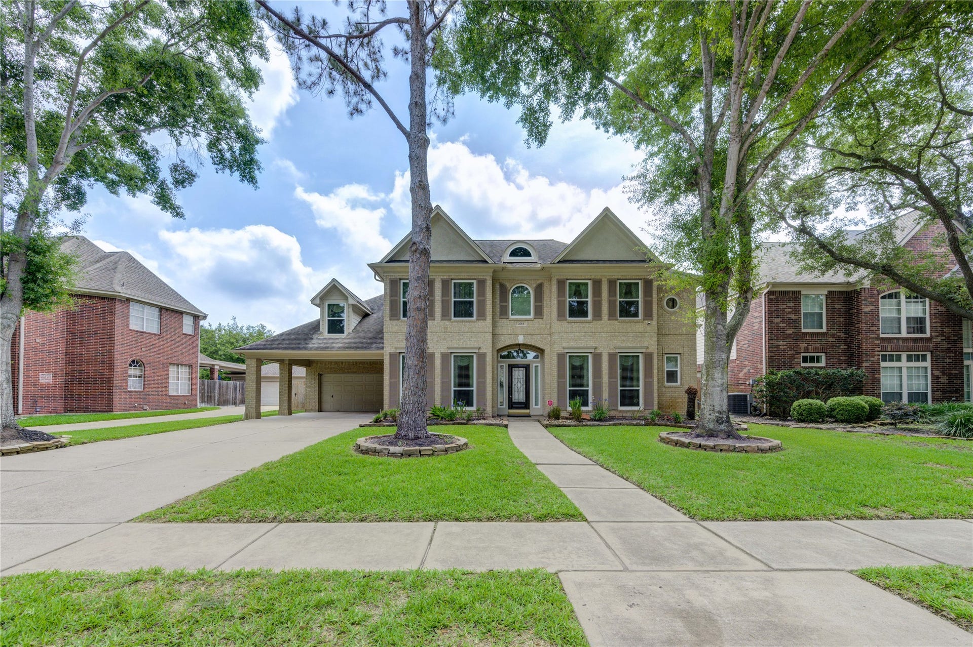 2015 Inscho Lane, Katy, TX 77450 Rare opportunity to own a remodeled gem.