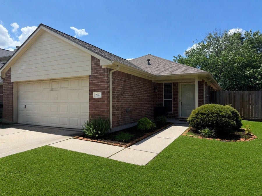 Property photo for 2627 Spring Dusk Lane, Spring, TX