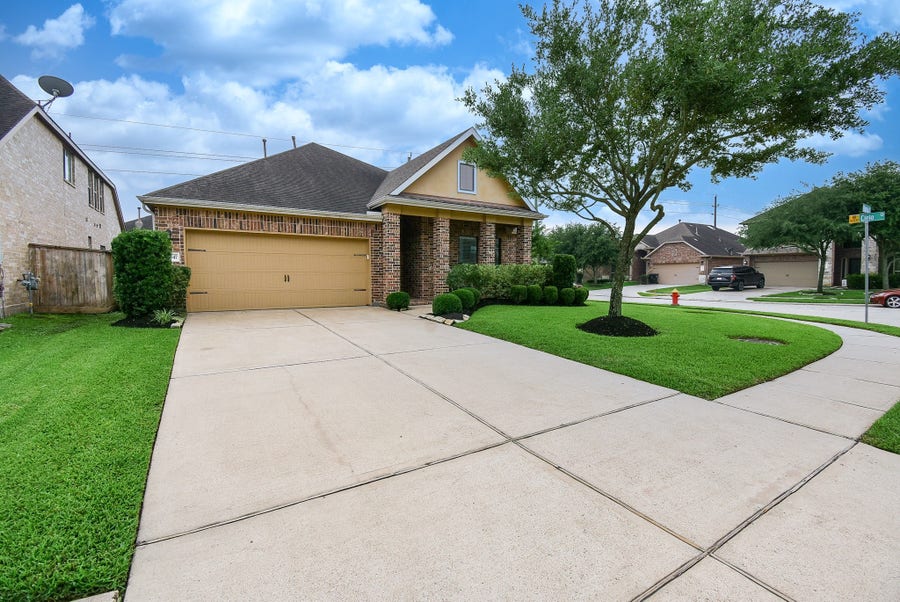 Property photo for 24347 Piazza Drive, Richmond, TX