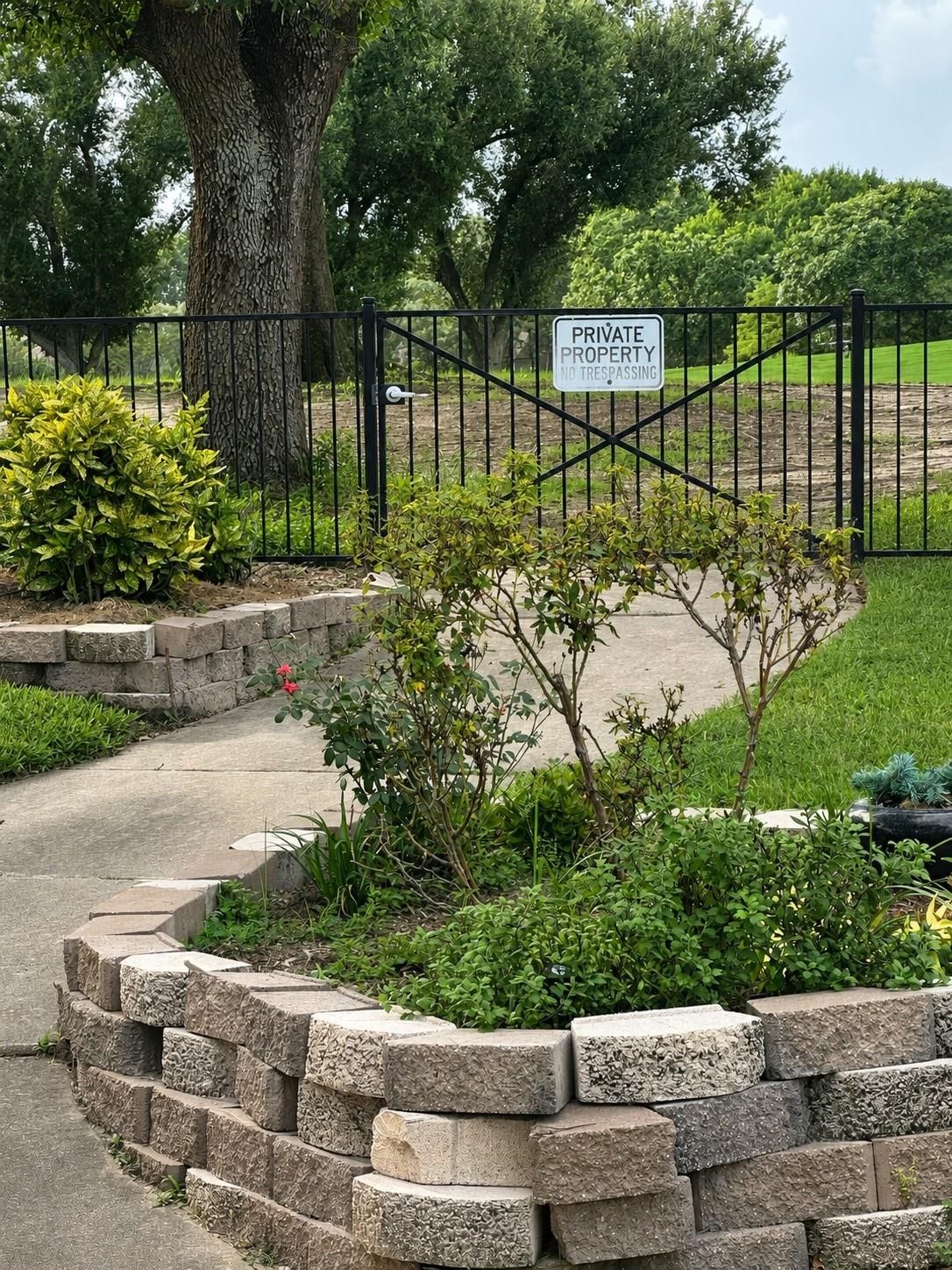 Willow Fork Country Club Golf Course you have an entrance just a block down the street!