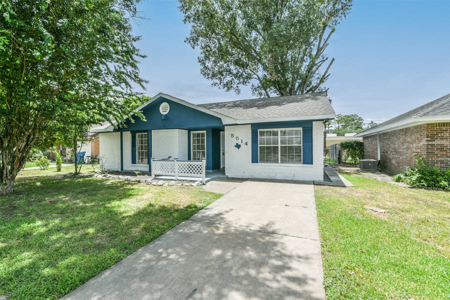 Property photo for 5514 Vickita Drive, Houston, TX