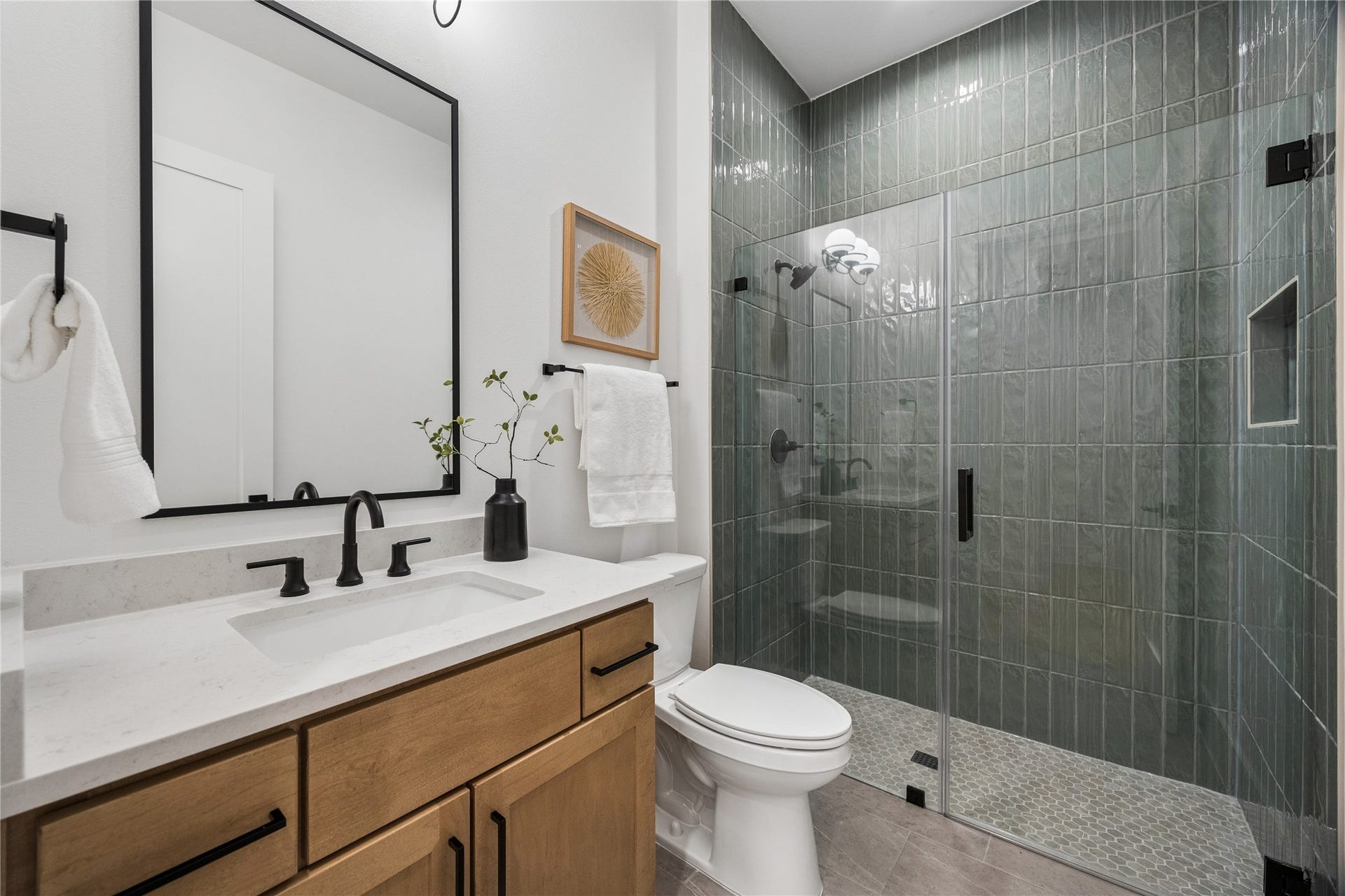 1634 Latexo Drive, Houston, TX 77018 1634 Latexo Drive, Houston, TX 77018