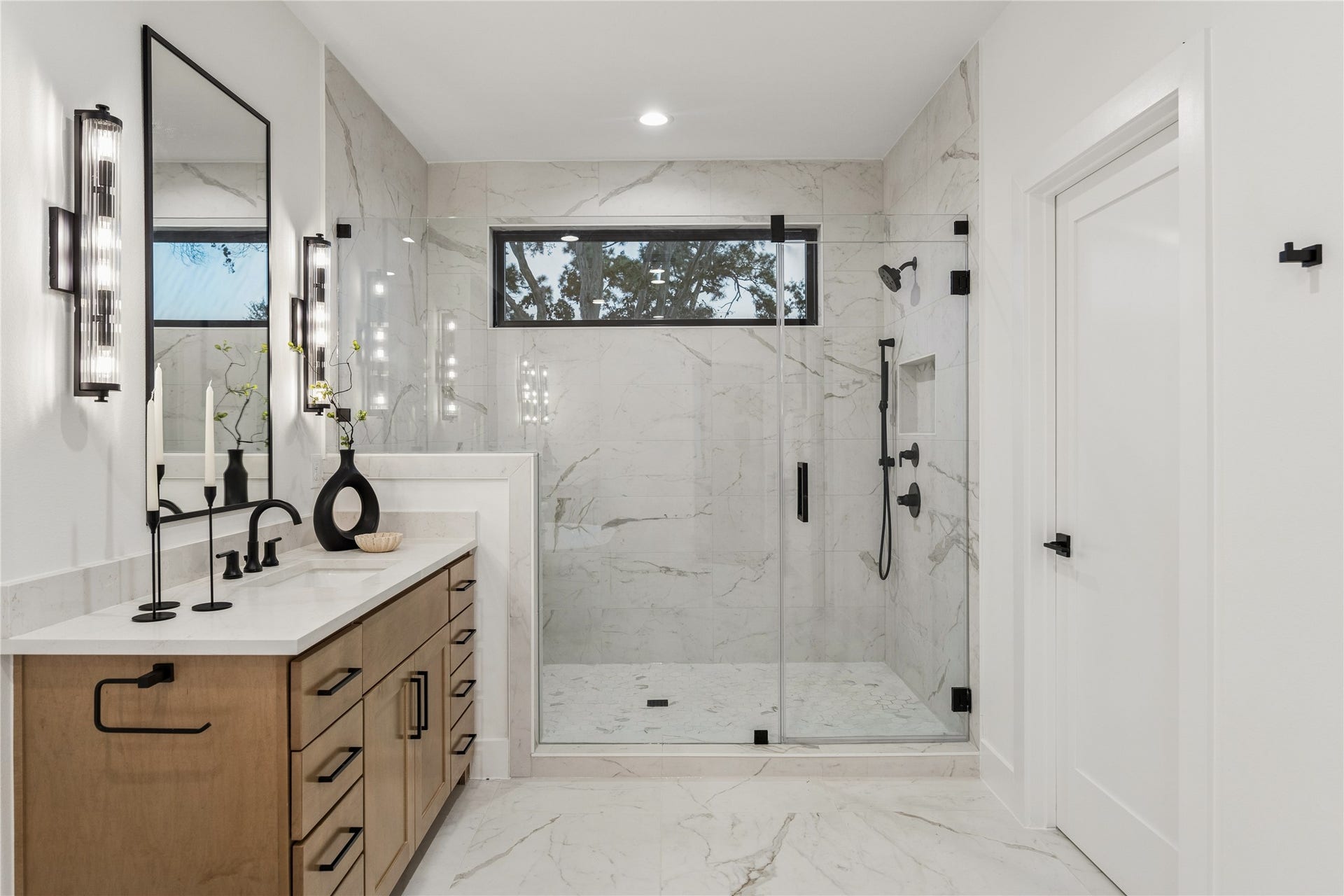 1634 Latexo Drive, Houston, TX 77018 1634 Latexo Drive, Houston, TX 77018