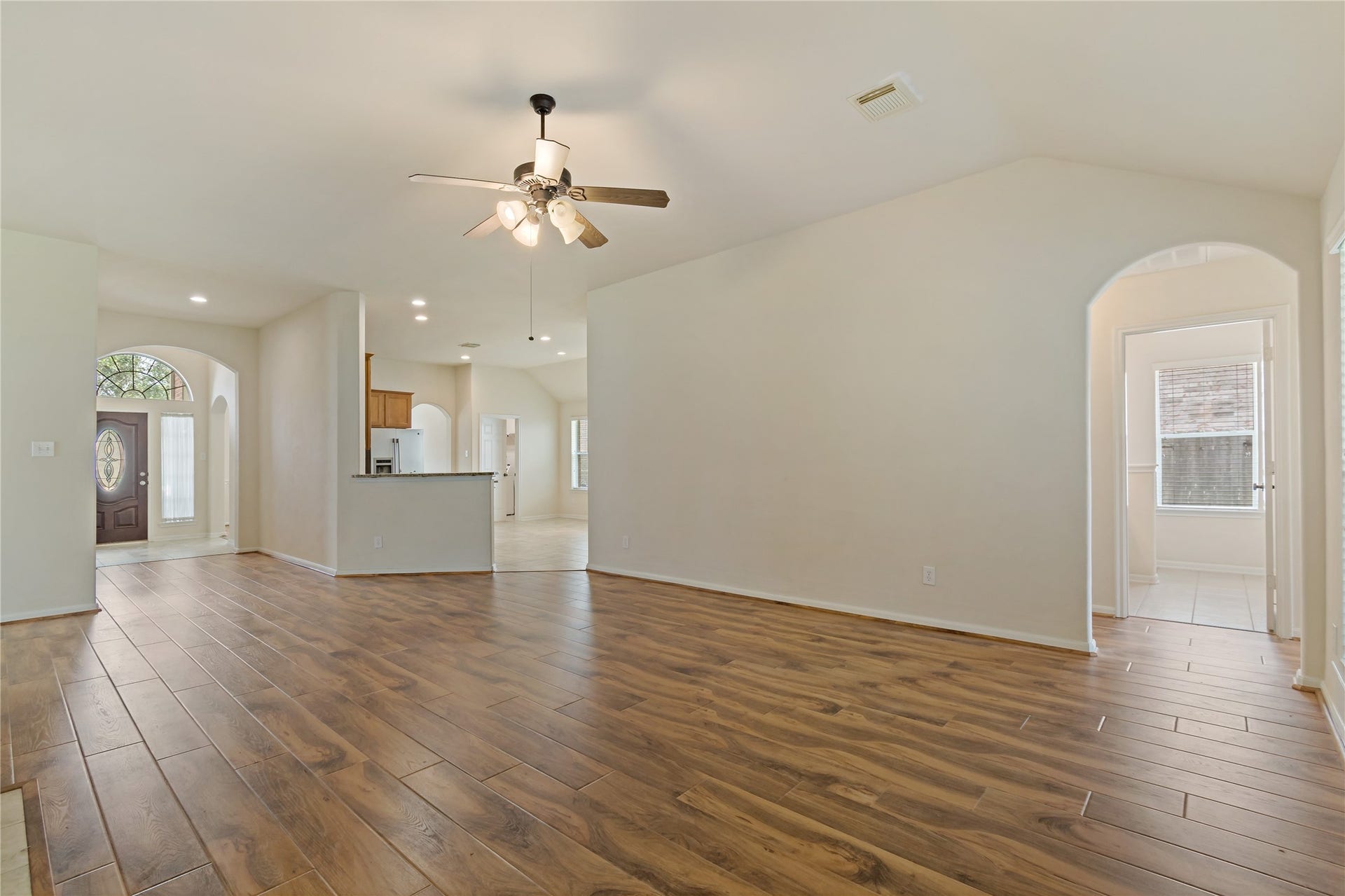 12804 Flat Creek Drive, Pearland, TX 77584 12804 Flat Creek Drive, Pearland, TX 77584