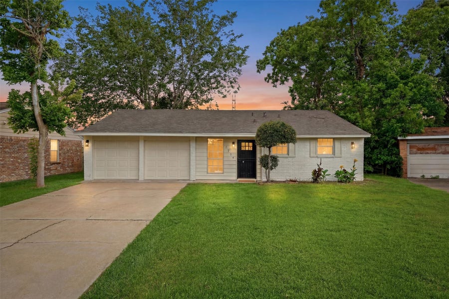 Property photo for 3714 Brookmeade Drive, Houston, TX