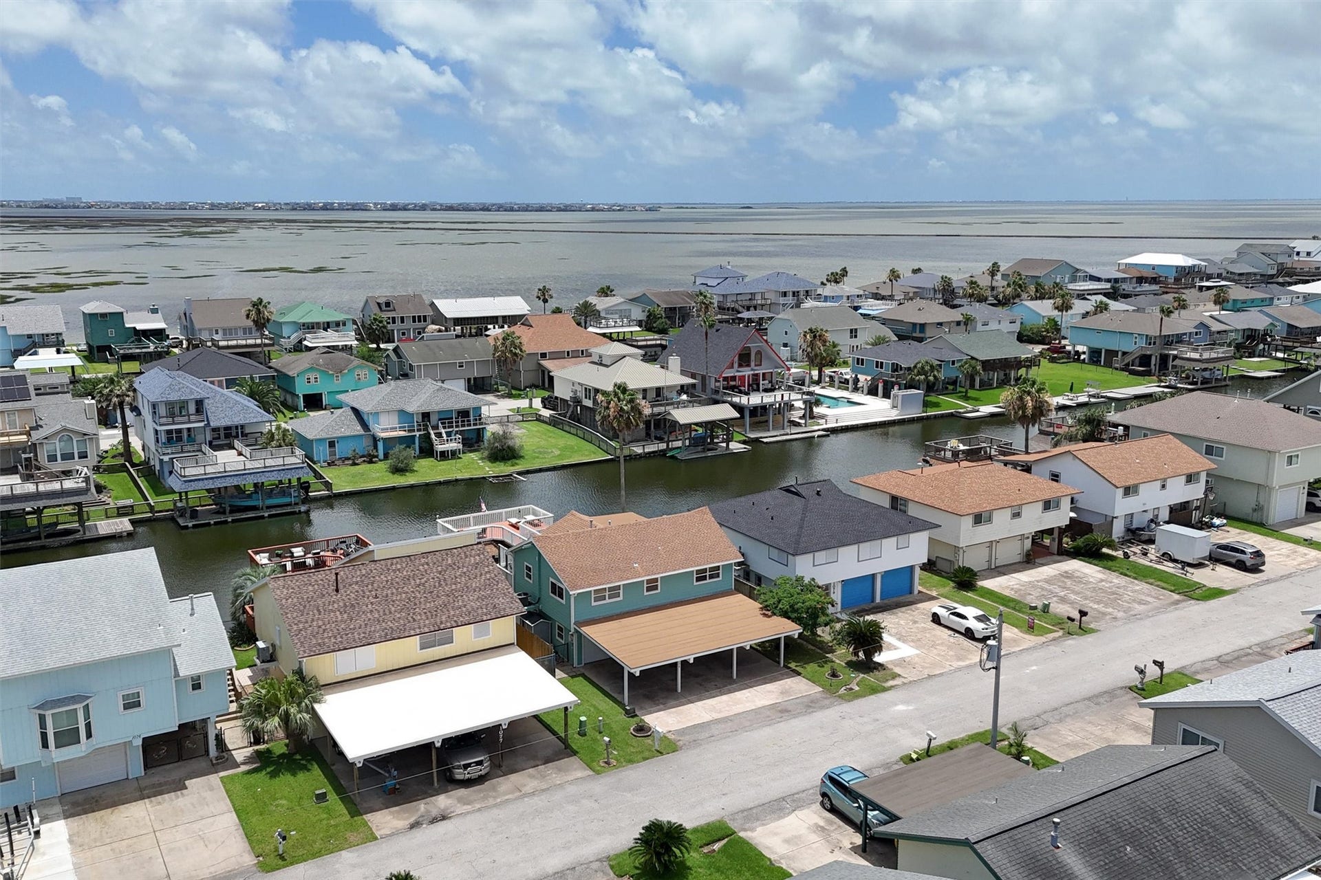 1078 Redfish Street, Bayou Vista, TX 77563 1078 Redfish Street, Bayou Vista, TX 77563