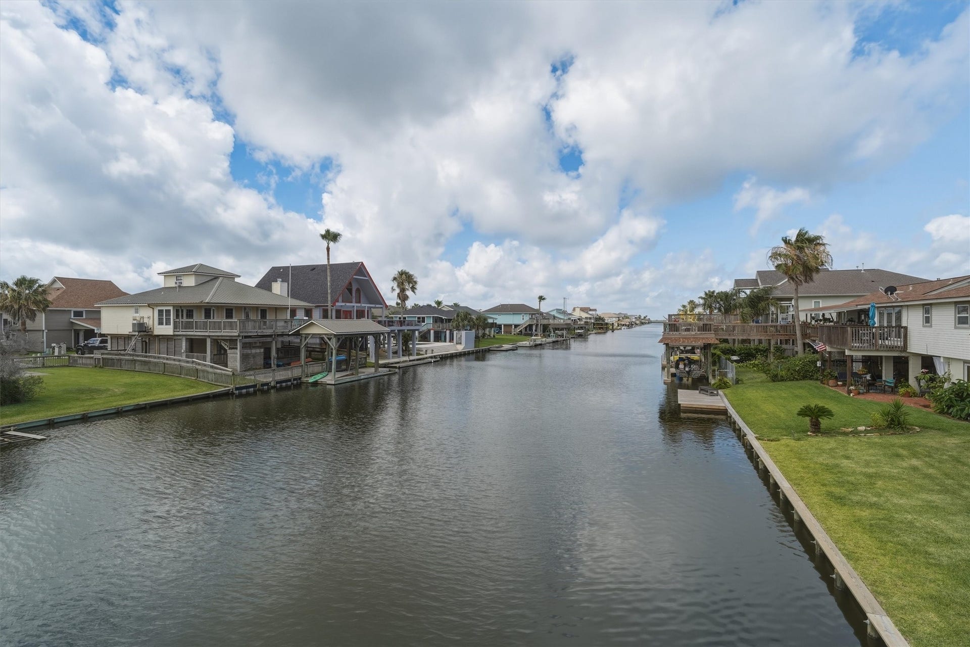 1078 Redfish Street, Bayou Vista, TX 77563 1078 Redfish Street, Bayou Vista, TX 77563