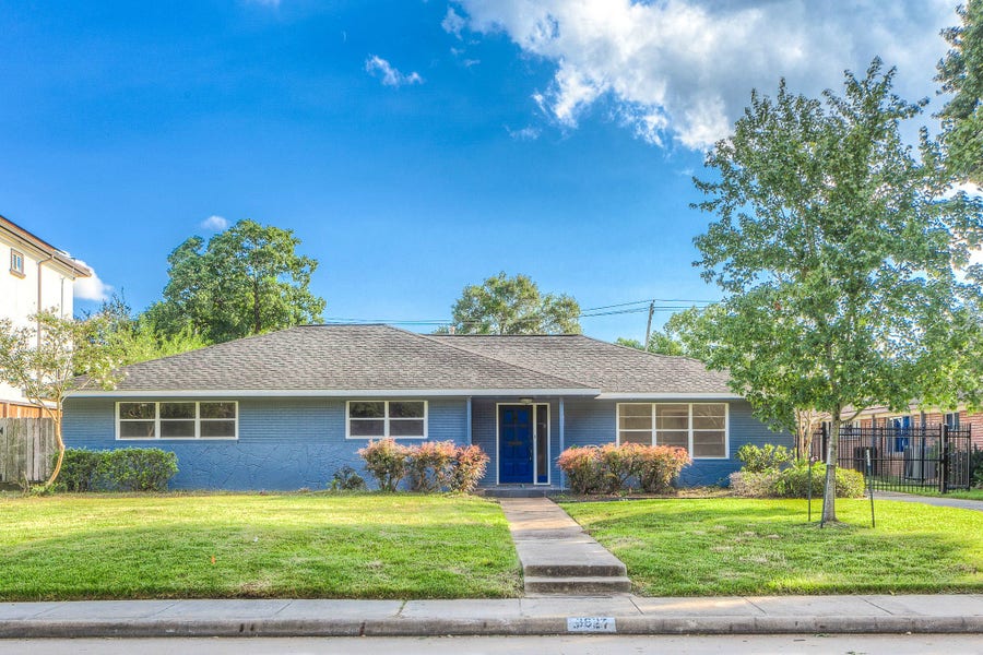 Property photo for 3627 Tartan Lane, Houston, TX