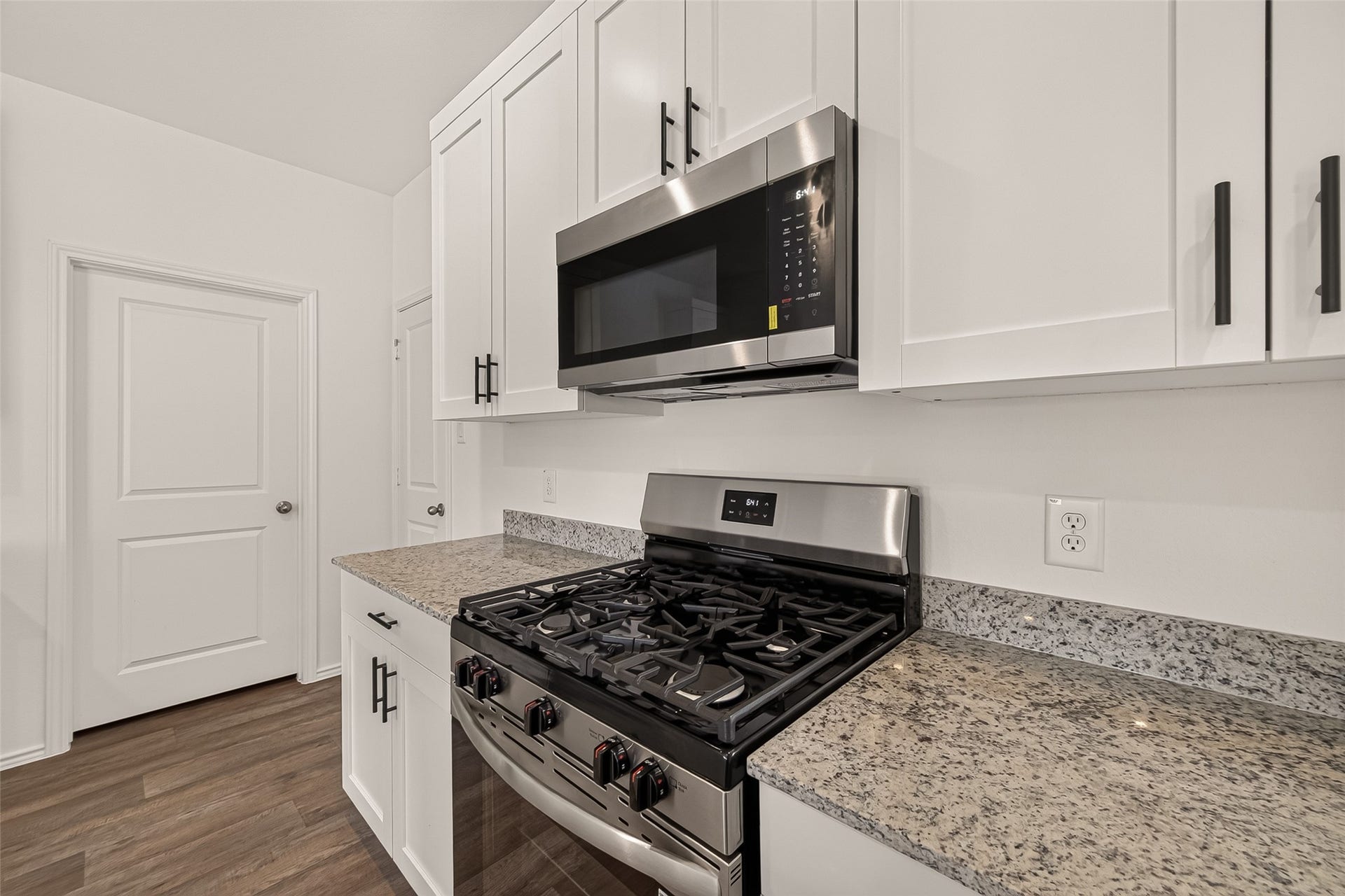3054 Bloomsbury Terrace Drive, Fulshear, TX 77441
