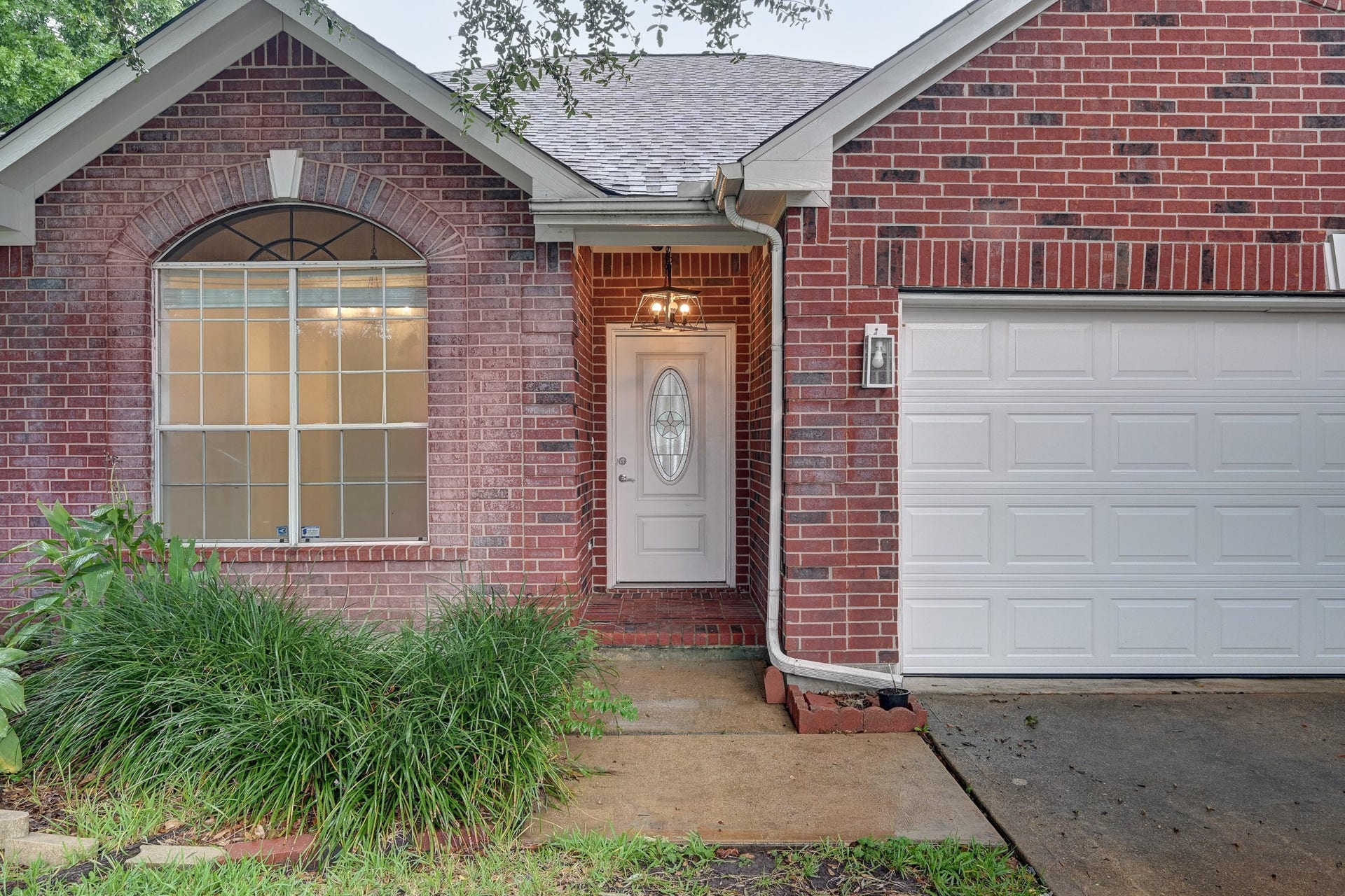 3111 Elkdale Drive, Houston, TX 77082 3111 Elkdale Drive, Houston, TX 77082