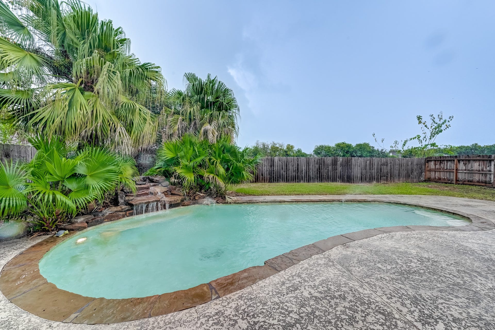 3111 Elkdale Drive, Houston, TX 77082 3111 Elkdale Drive, Houston, TX 77082