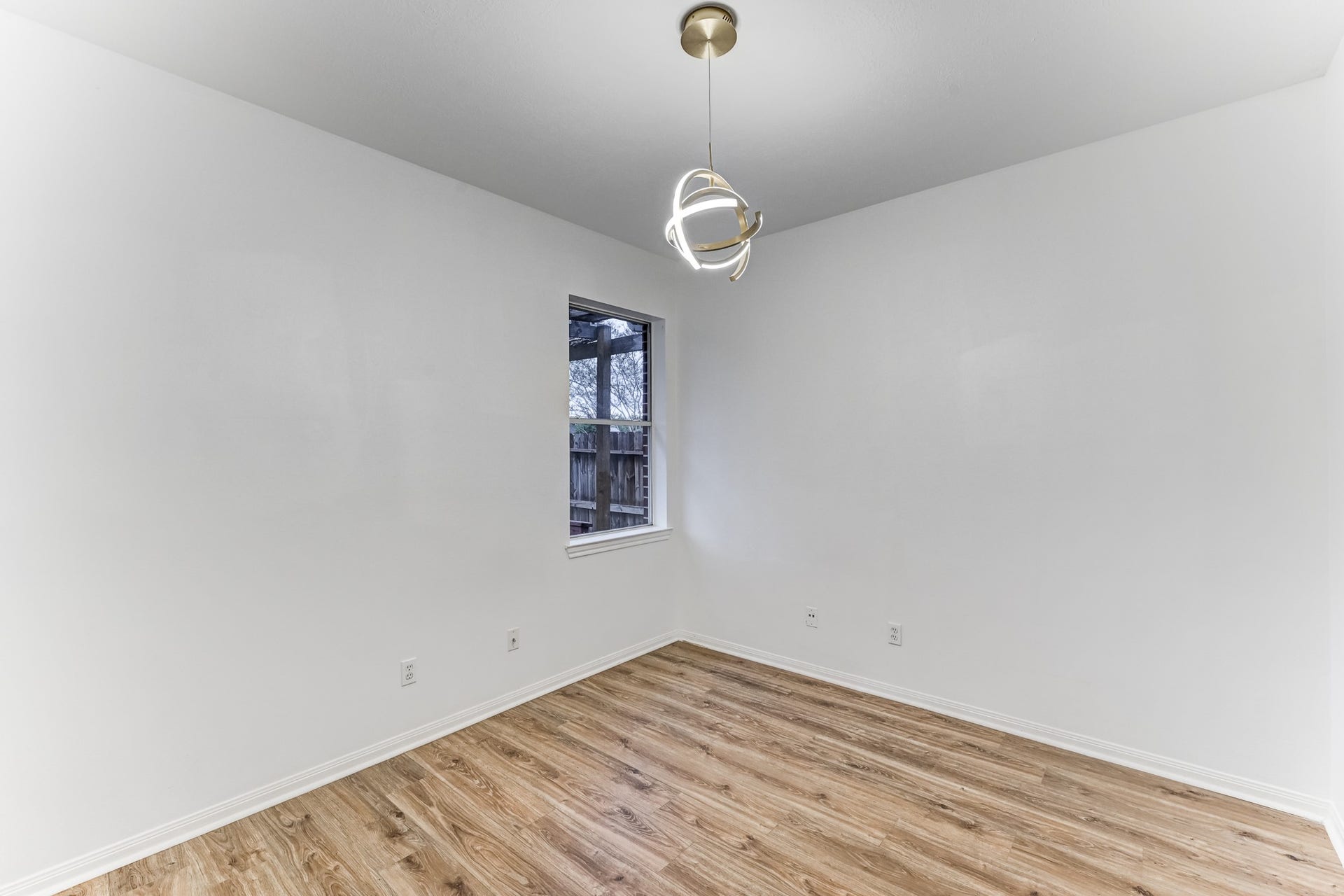 3111 Elkdale Drive, Houston, TX 77082 3111 Elkdale Drive, Houston, TX 77082