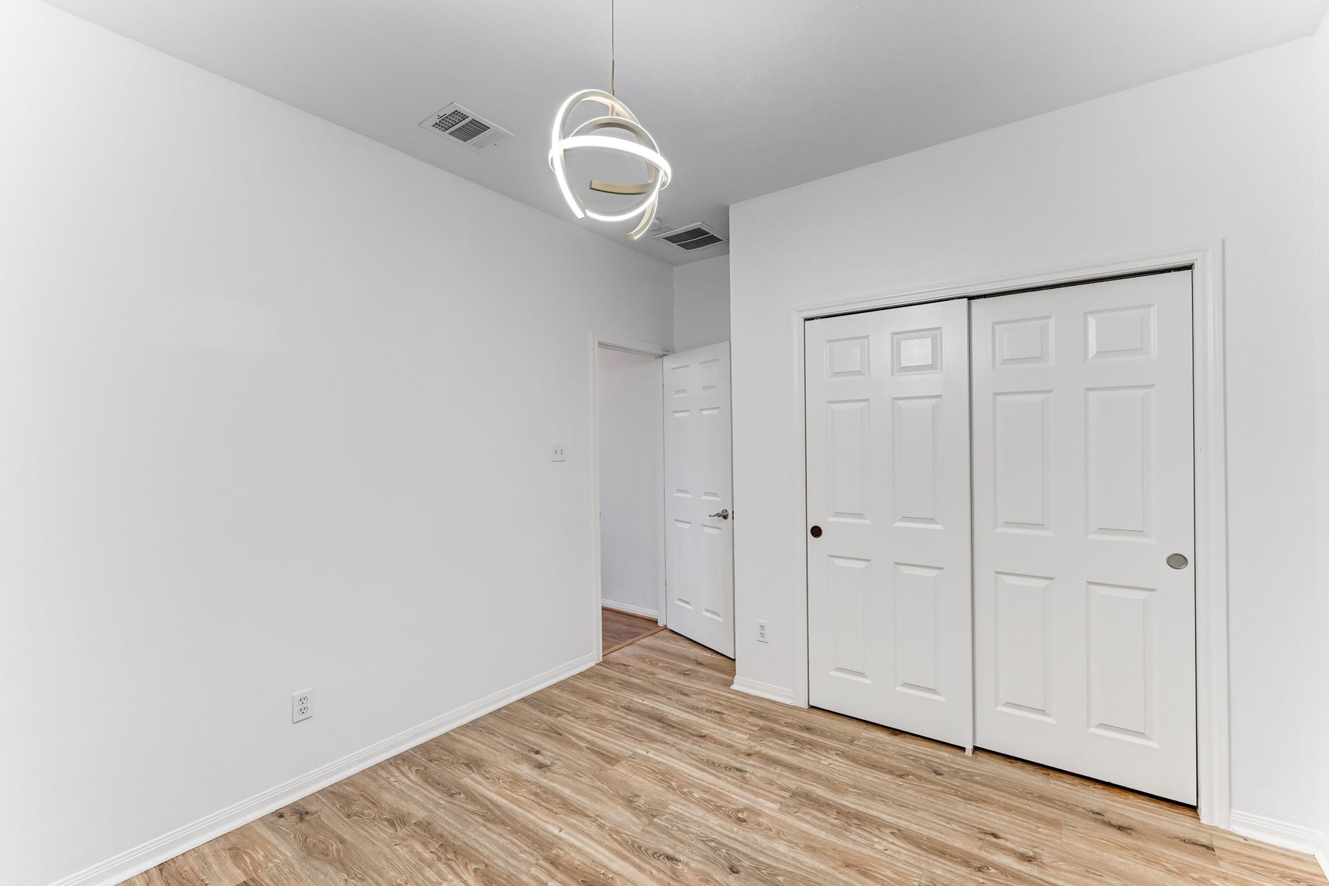 3111 Elkdale Drive, Houston, TX 77082 3111 Elkdale Drive, Houston, TX 77082