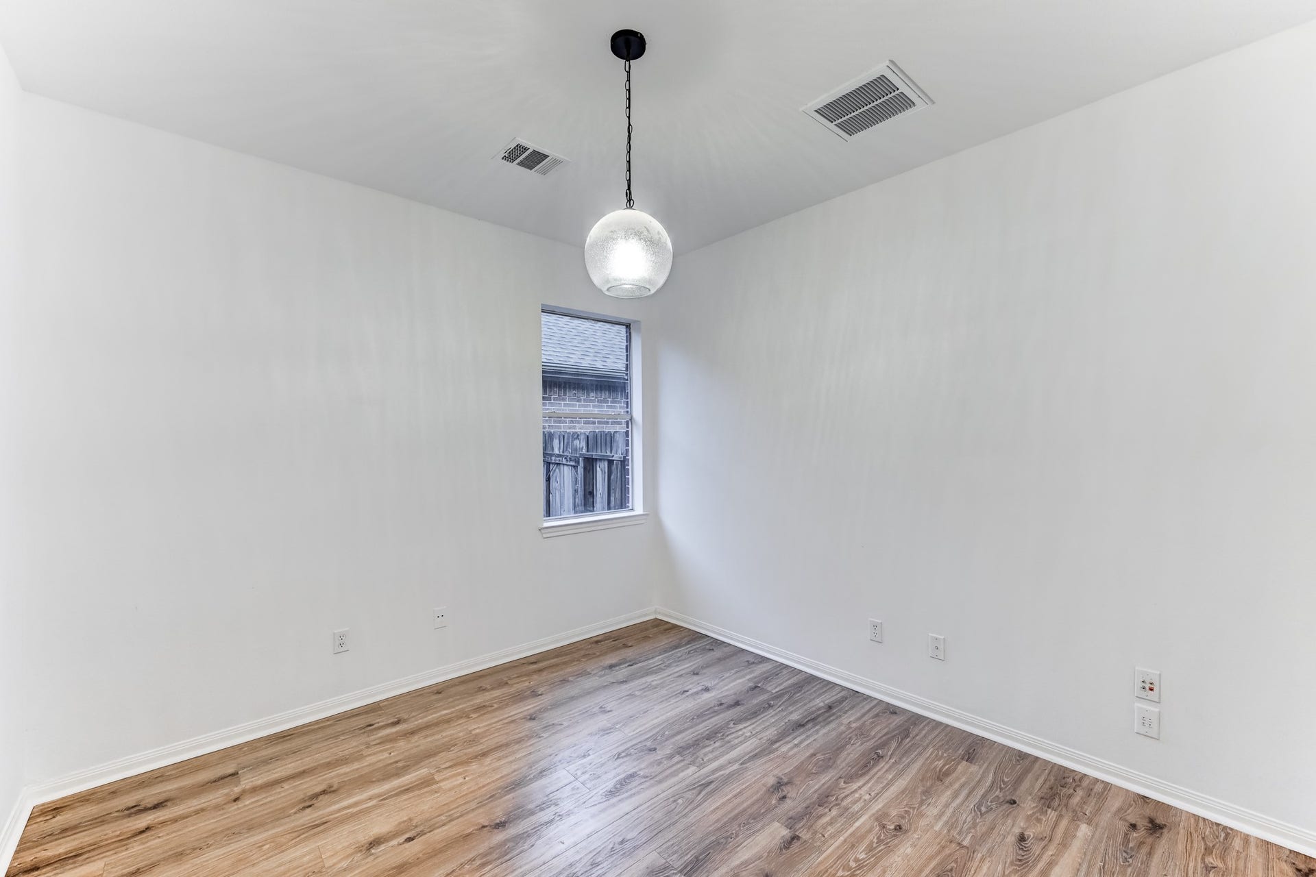 3111 Elkdale Drive, Houston, TX 77082 3111 Elkdale Drive, Houston, TX 77082