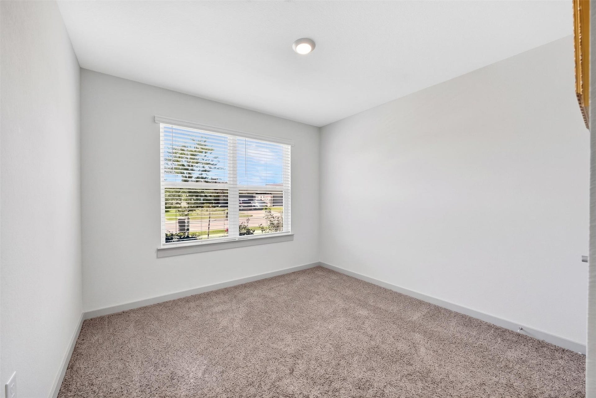 3rd bedroom