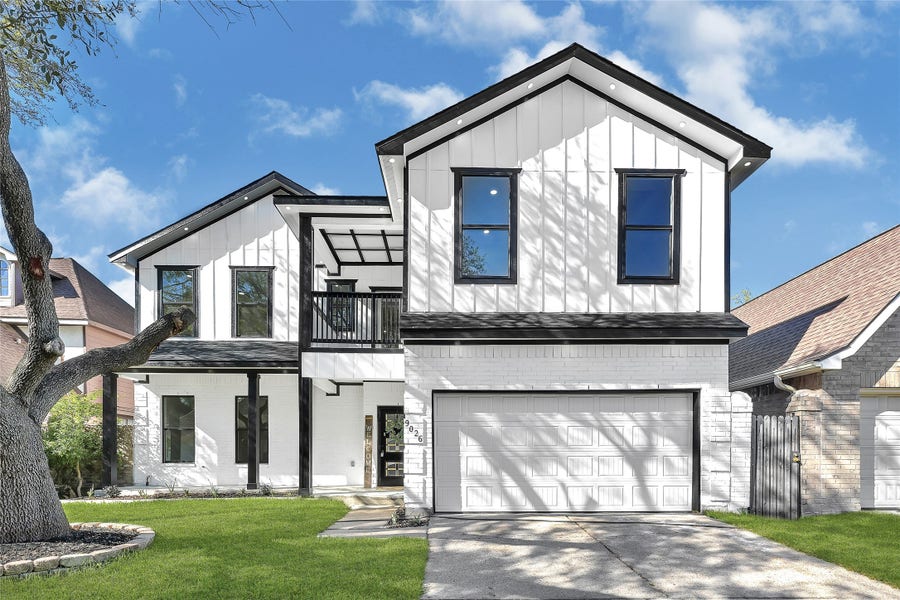 Property photo for 9026 Lawncliff Lane, Houston, TX
