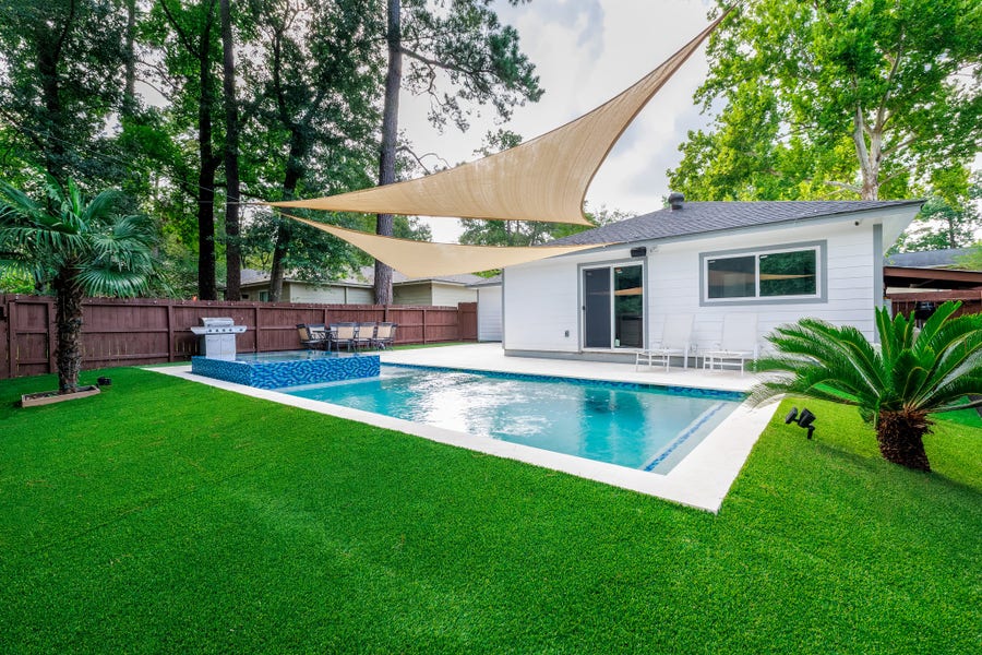 Property photo for 29 N Wavy Oak Circle, The Woodlands, TX