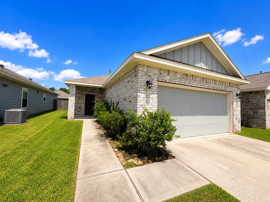 Property photo for 24723 Kessing Creek Lane, Houston, TX